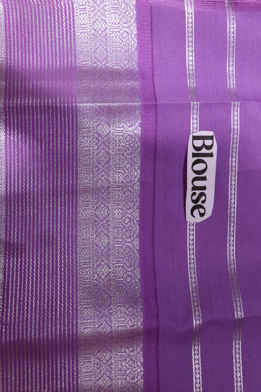Silk saree green Green with violet