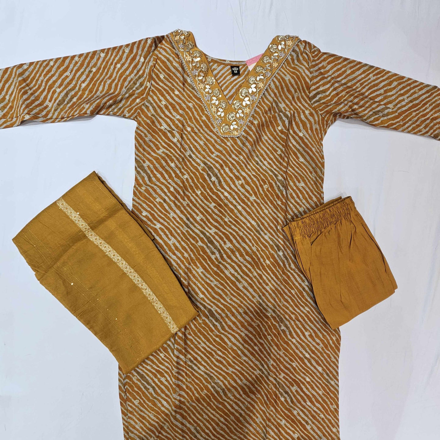 Muslin Brown Kurtiset