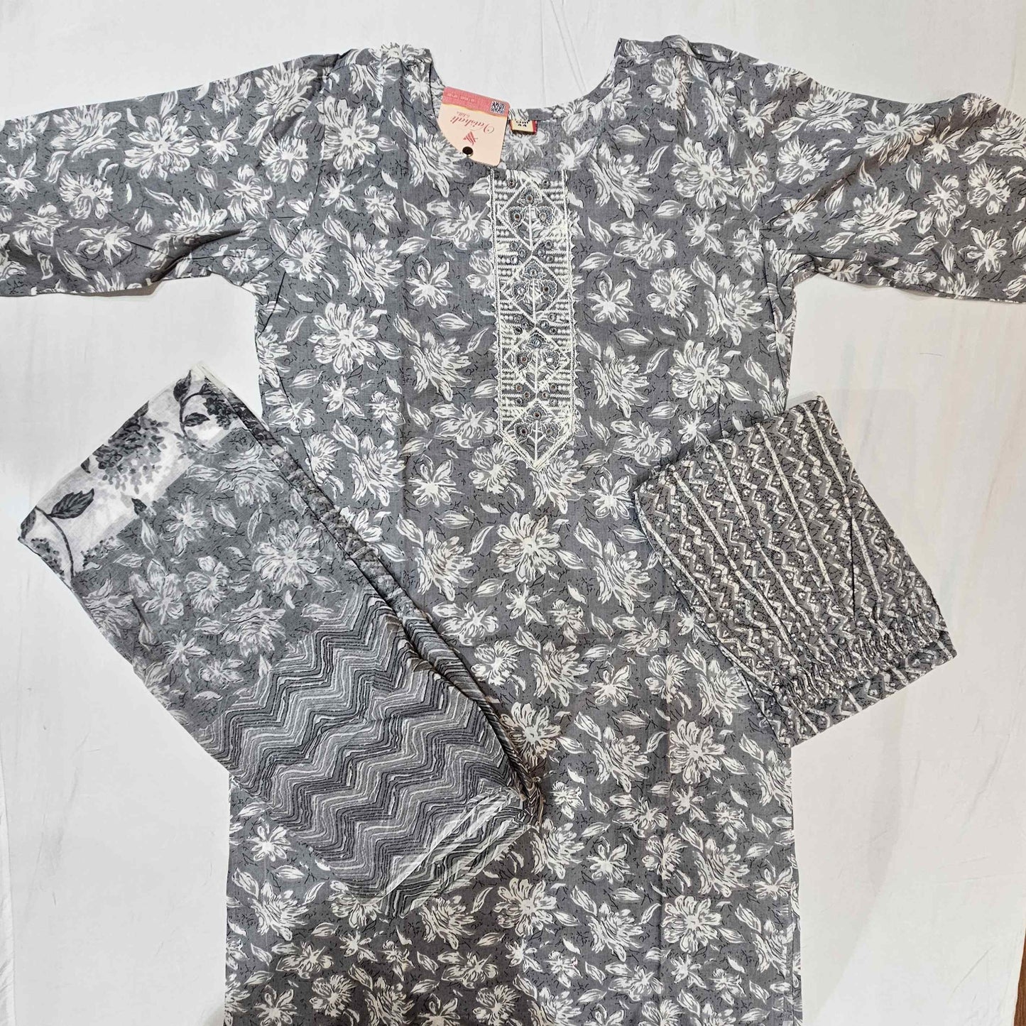Softcotton White Grey Kurtiset