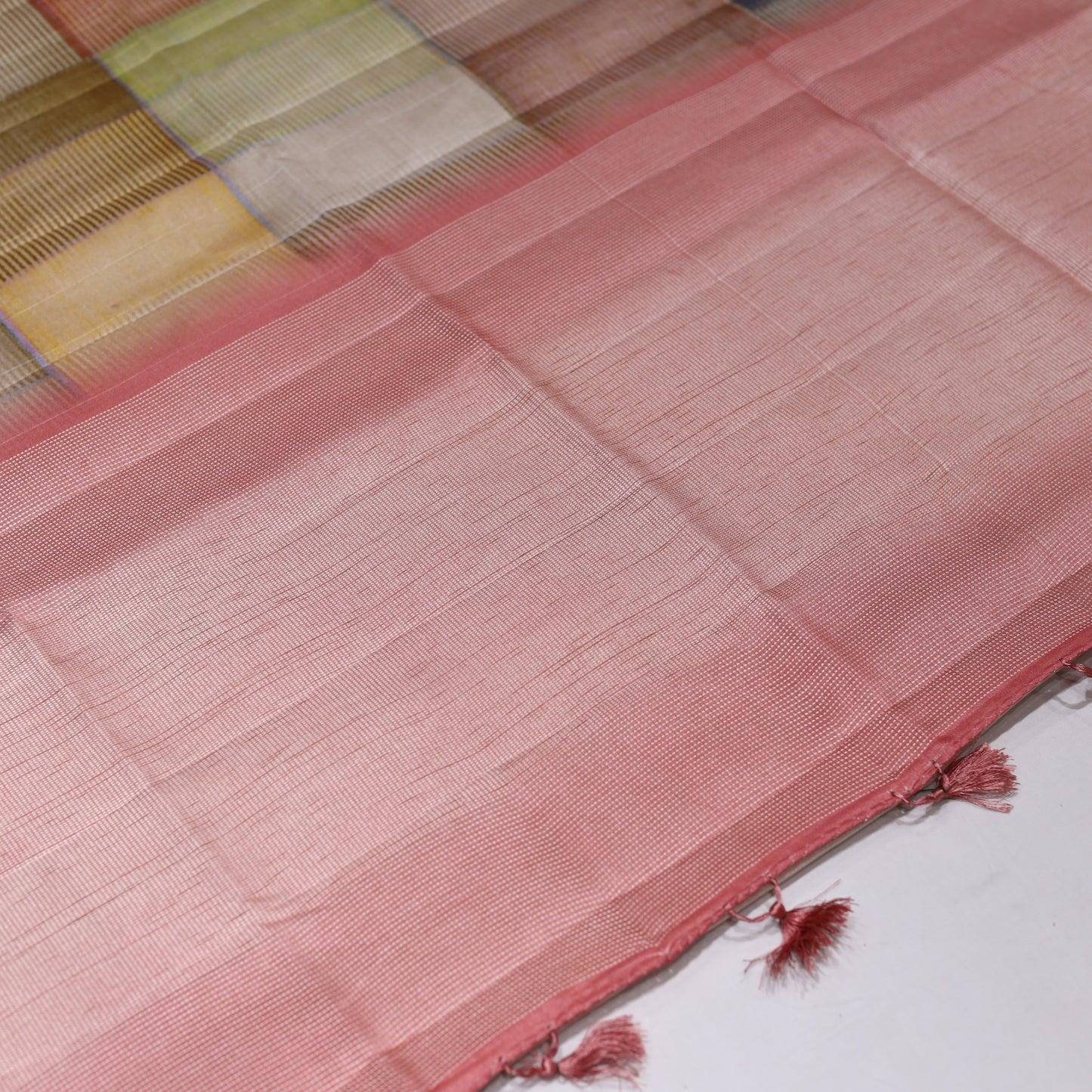 Pizza Pie  Fancy Semi Tusser Saree