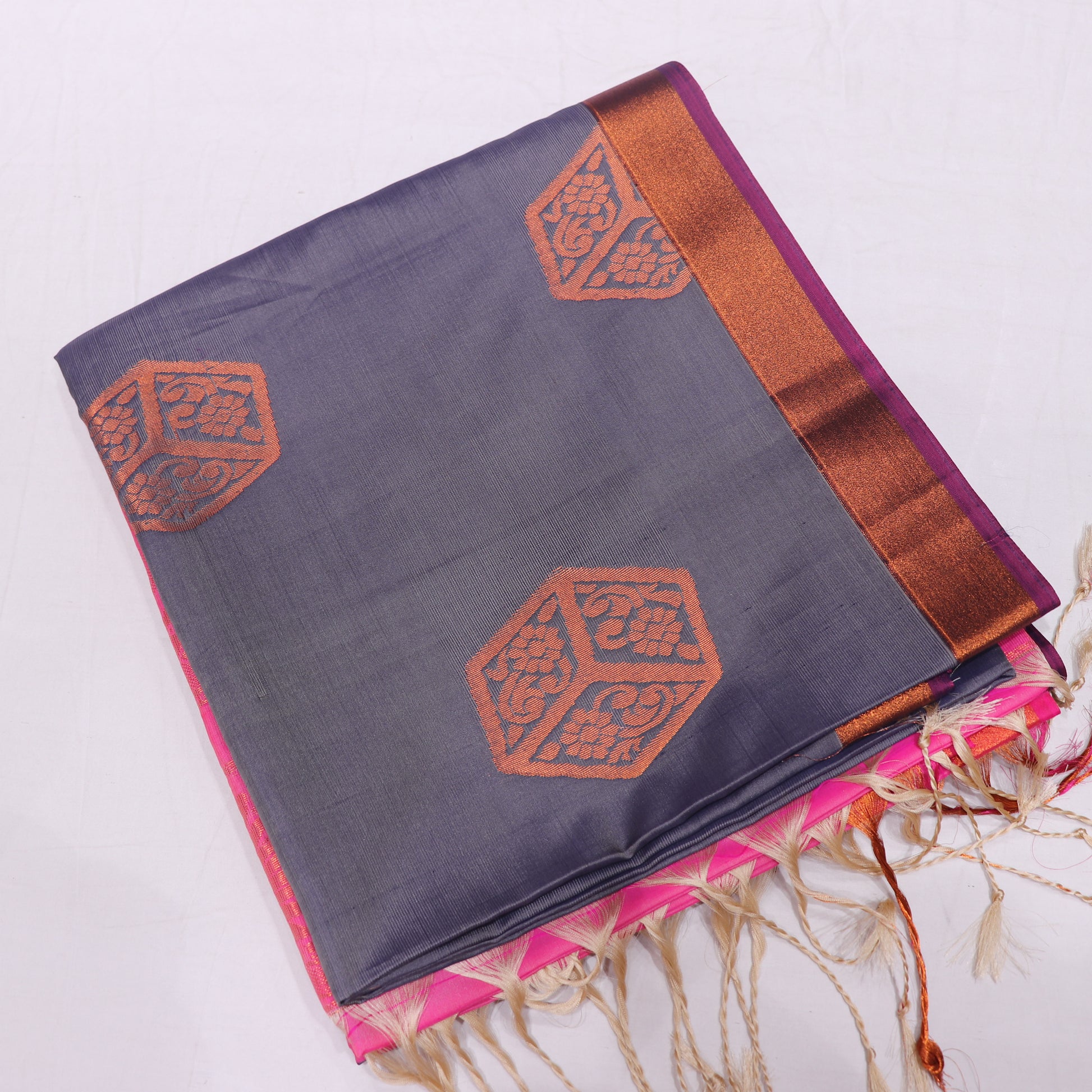Semi Soft Silk Saree Grey With Pink Colour - Vaishali Silks