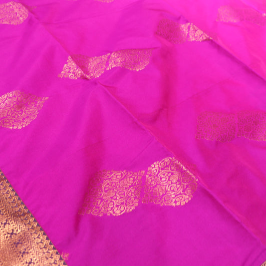 Semi Soft Silk Saree Pink With Green - Vaishali Silks