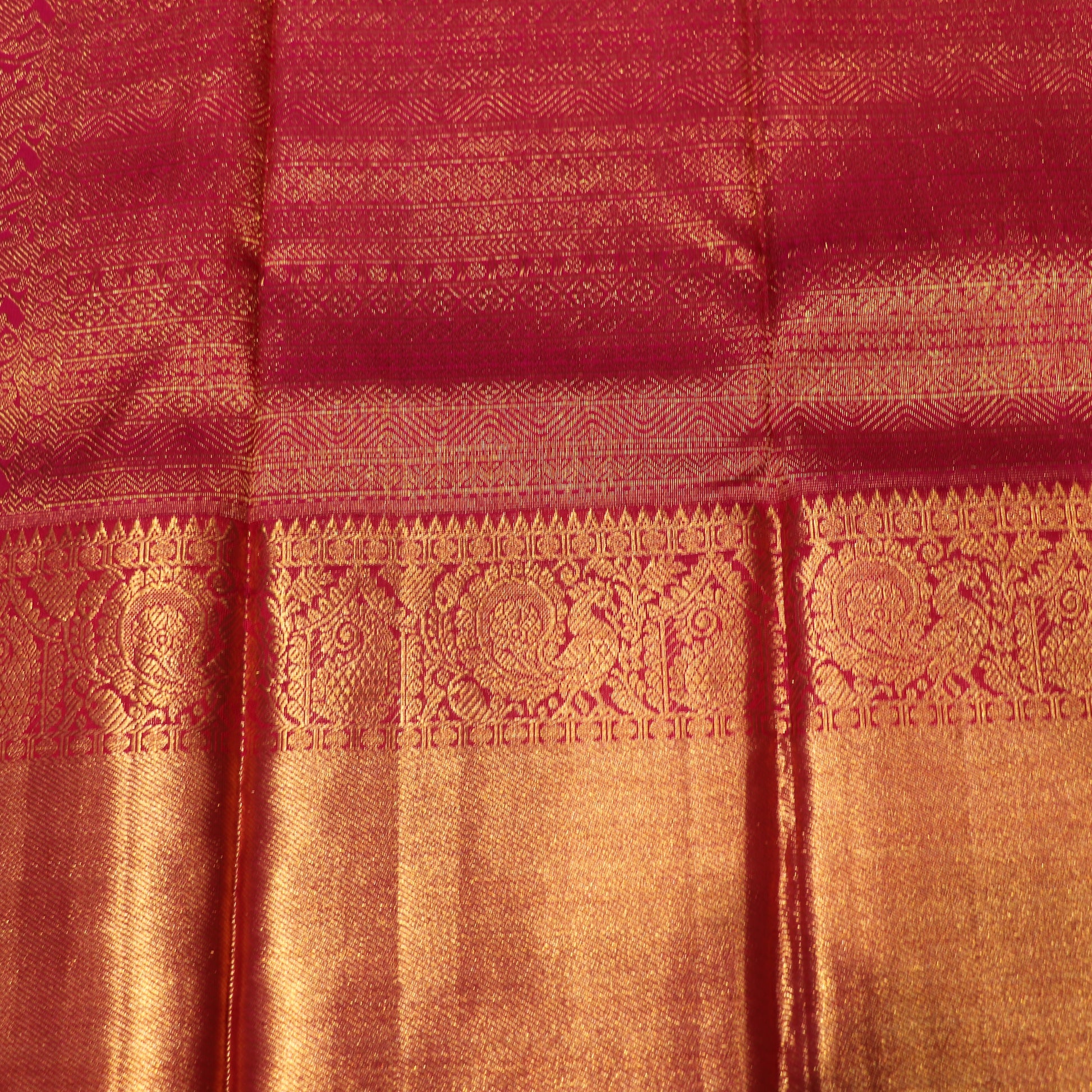 pure Silk Saree  Parrot Green with Red Colour - Vaishali Silks