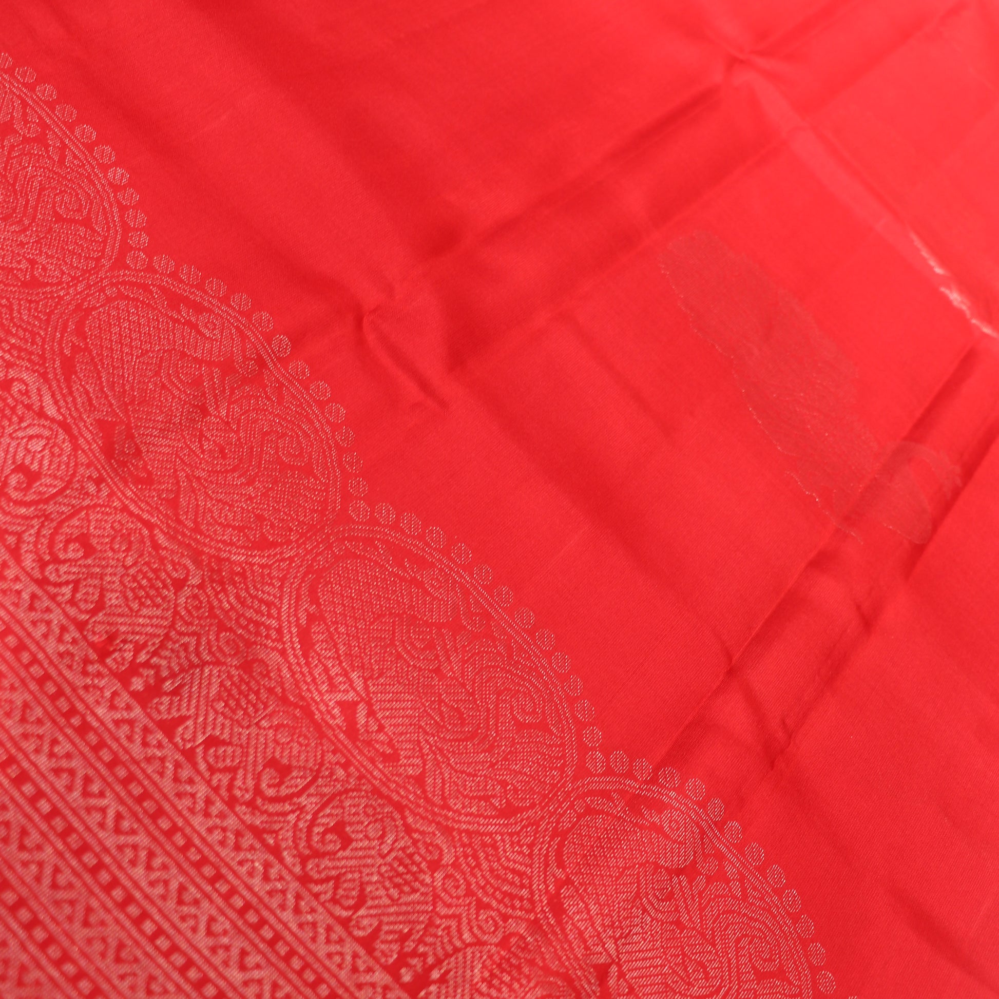 Pure Silk Saree Self Colour Red - Vaishali Silks