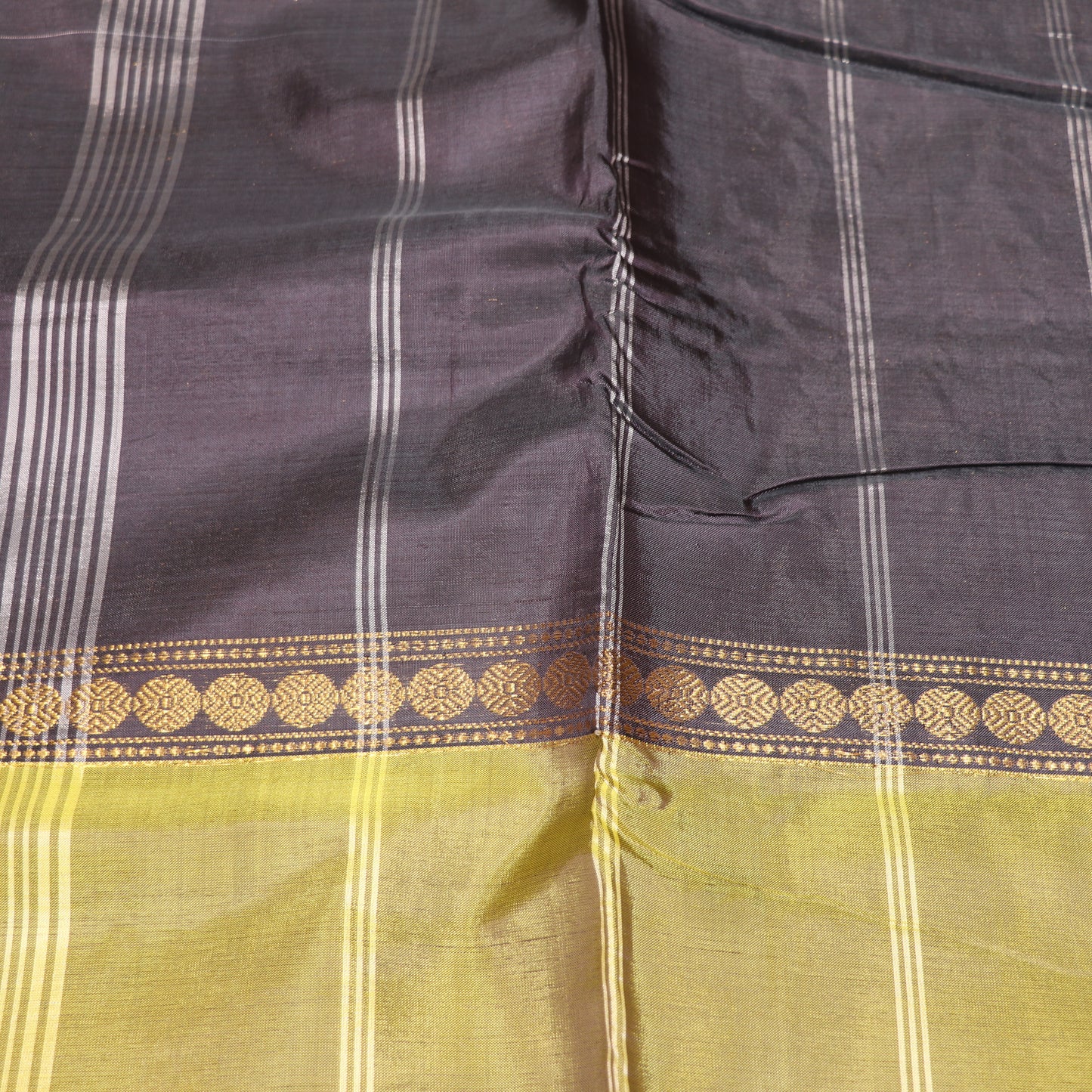 Banana Silk  Saree (WITH OUTBLOUSE) Black  With  Green - Vaishali Silks