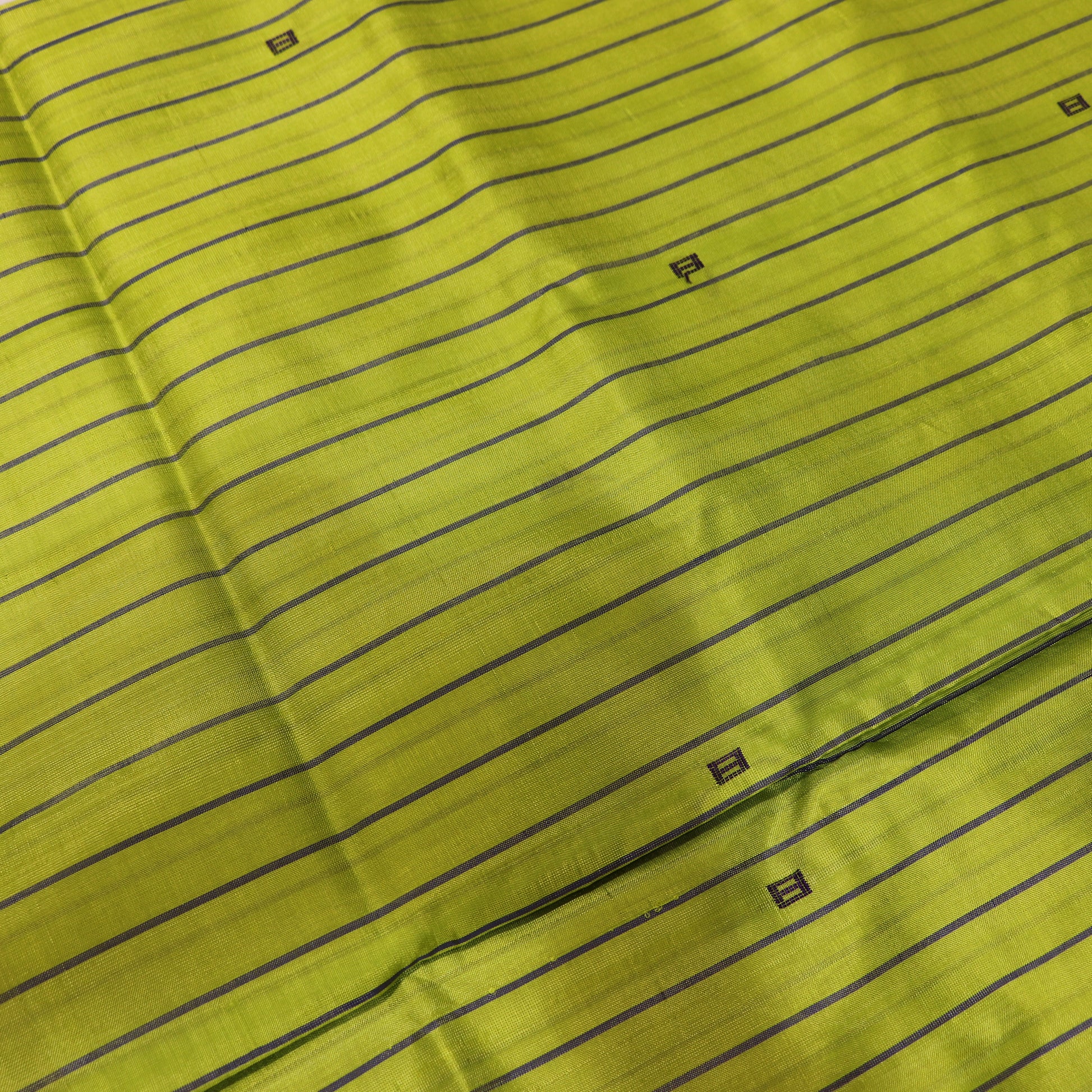 Banana Silk Saree (WITH BOUSE) Green  With Voilet - Vaishali Silks