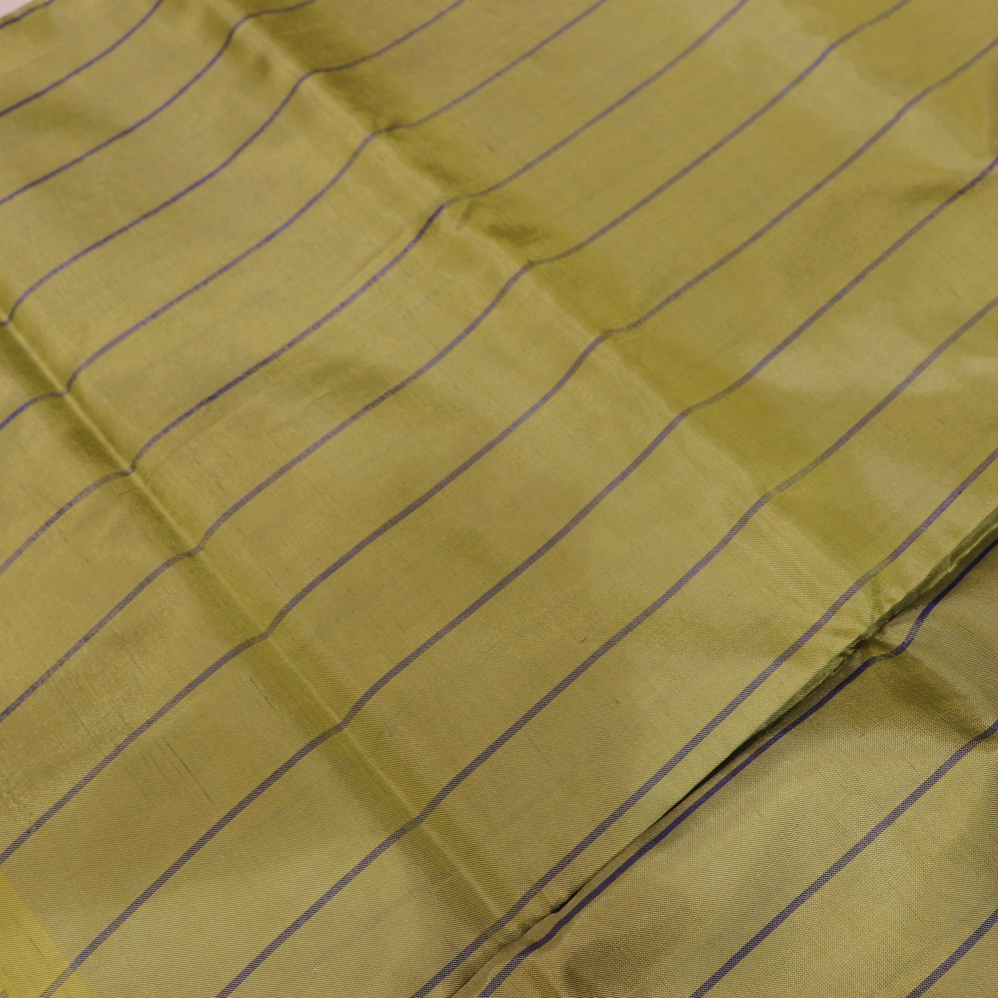 Banana Silk Saree (WITH BOUSE) Green WIth Voilet - Vaishali Silks