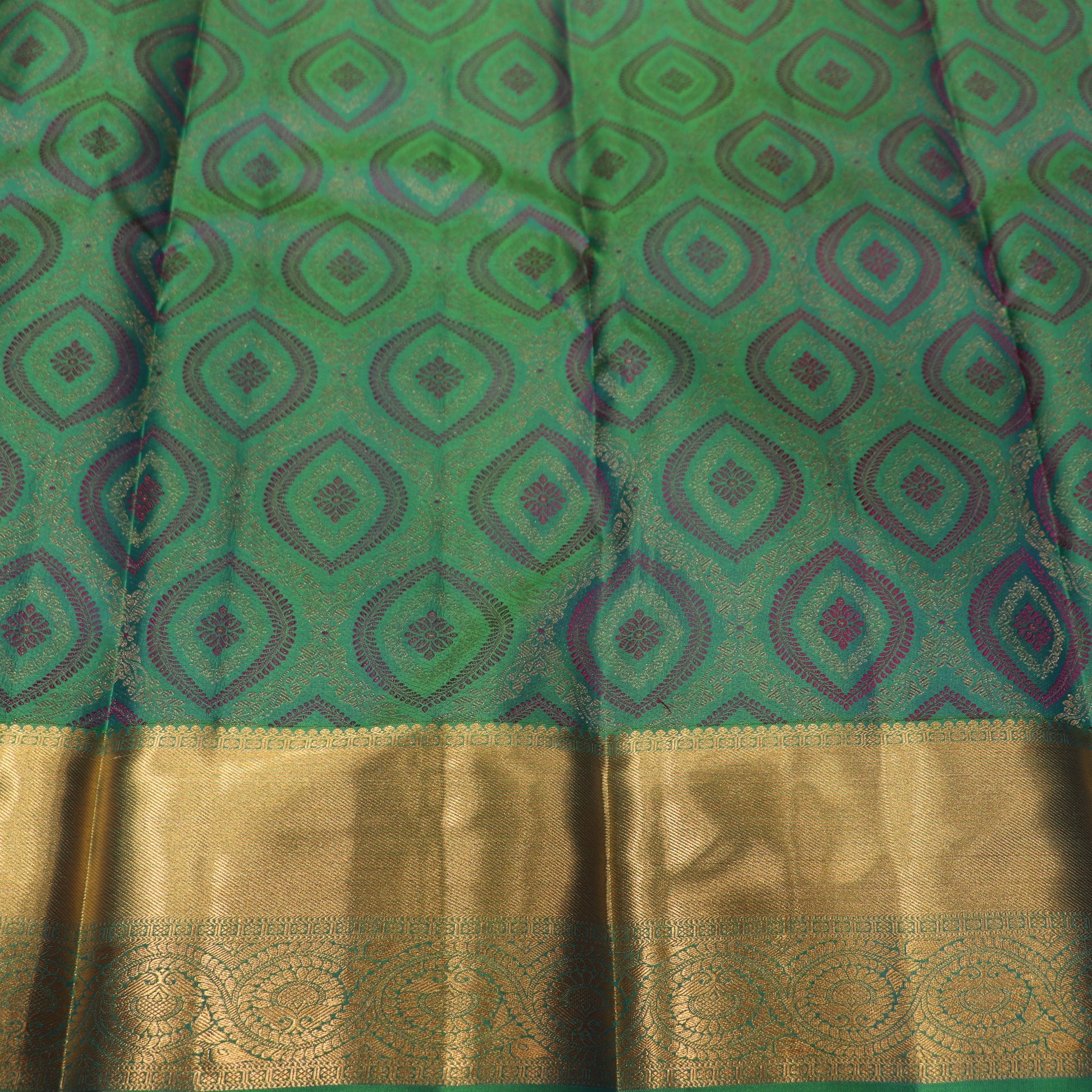 Pure Silk Saree Green  Colour - Vaishali Silks