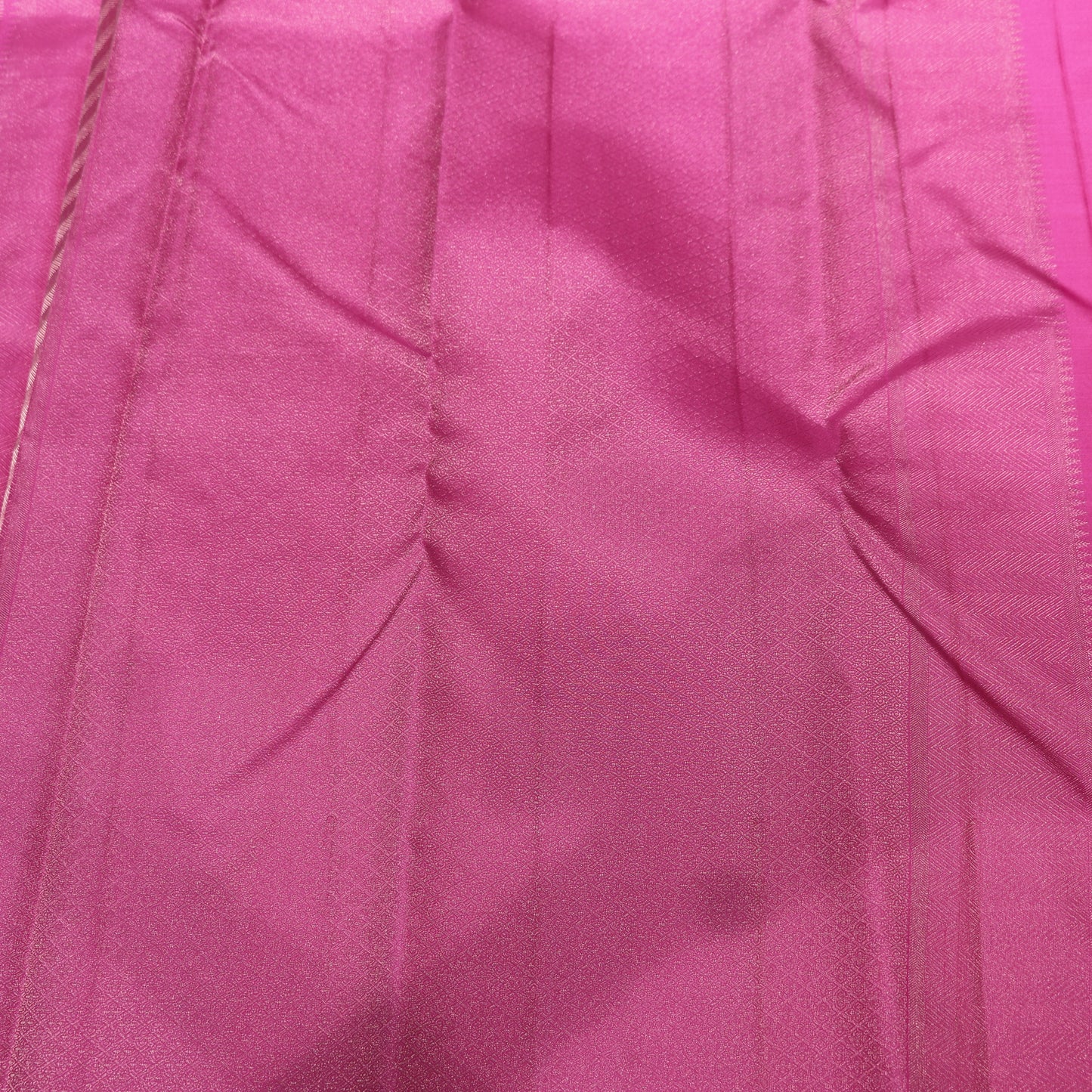 Pure Silk Saree   Peach With  Pink Colour - Vaishali Silks