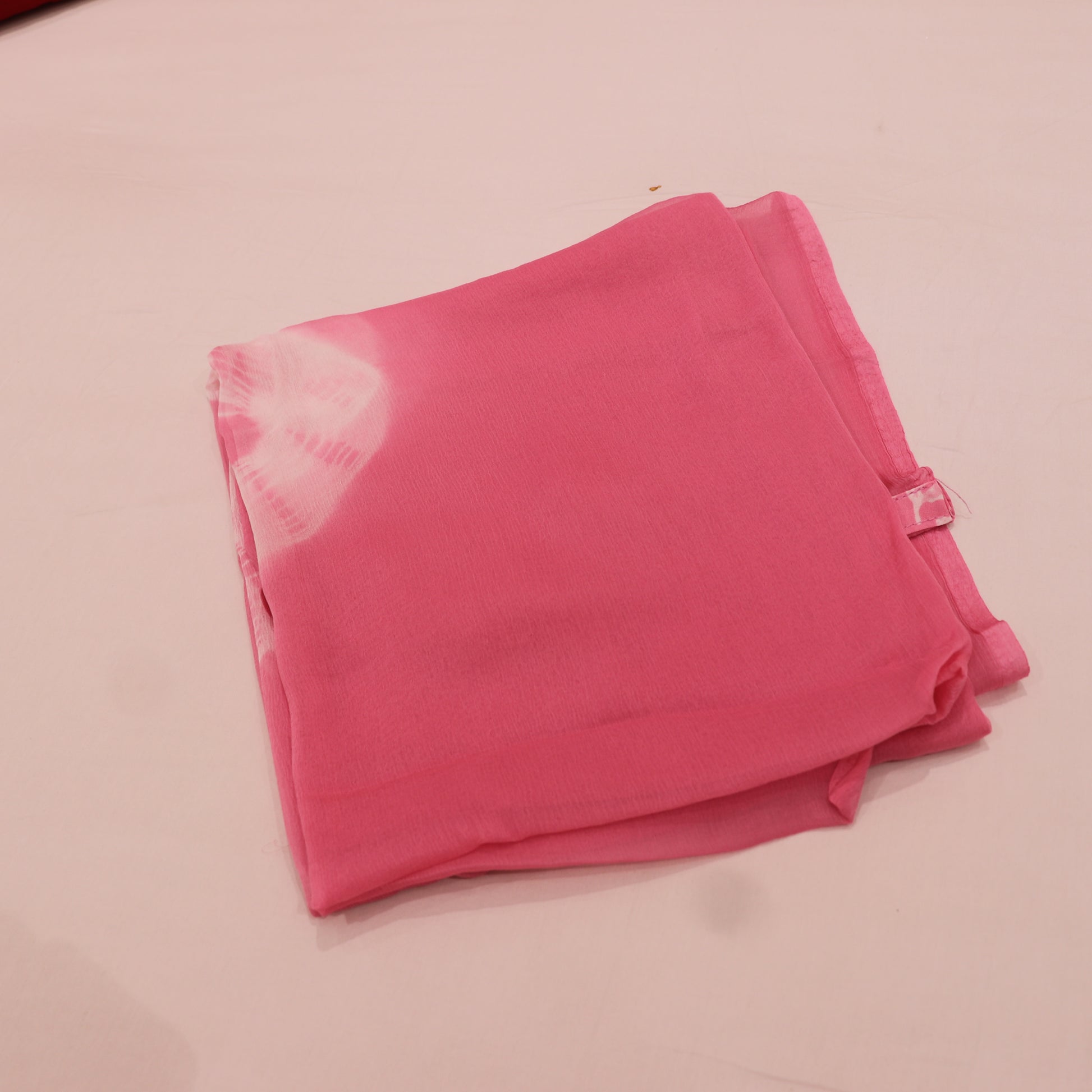 Kurti Set Pink With White Colour - Vaishali Silks