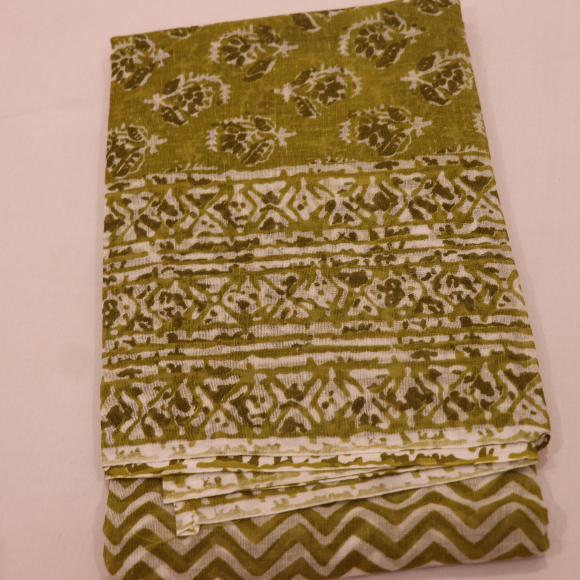 Cotton  Kurti Green  Colour - Vaishali Silks