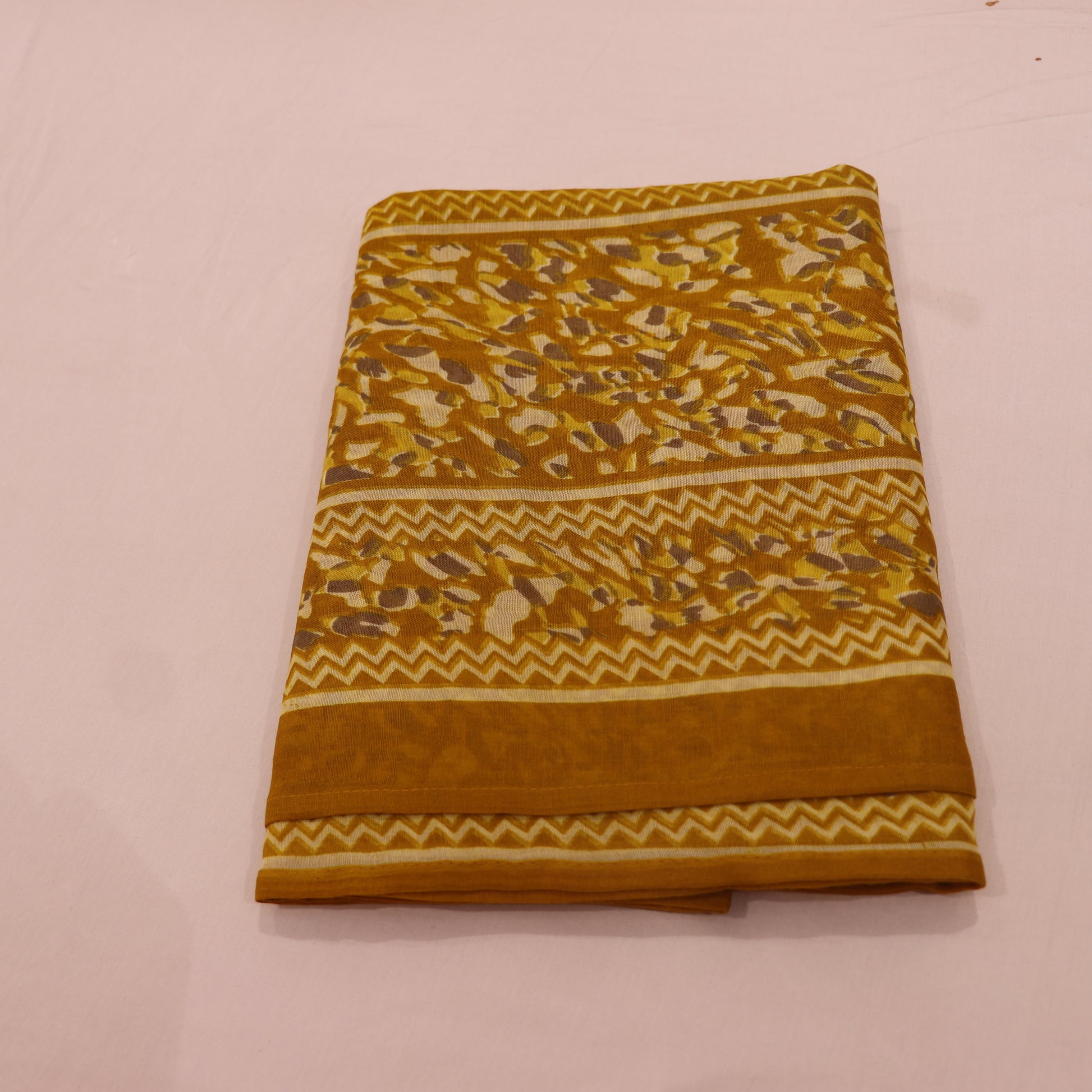 kurti Set  Mustered Colour - Vaishali Silks