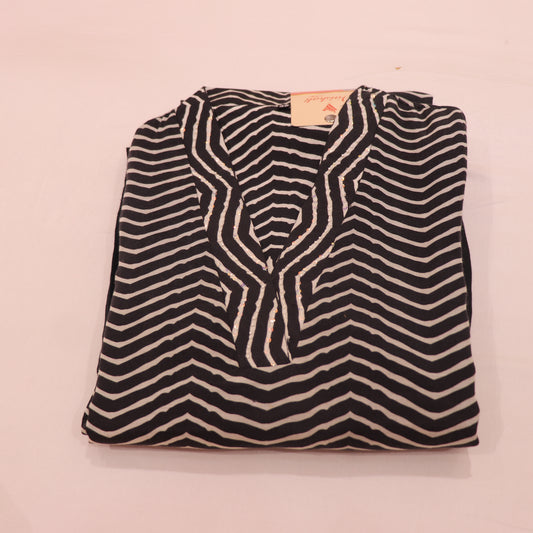 kurti Set  Black colour - Vaishali Silks