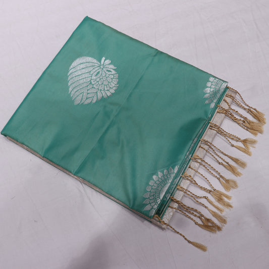 Semi Silk Saree ligth Green  Colour - Vaishali Silks