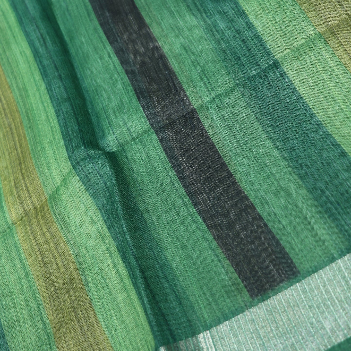 Fancy  Saree  Green Colour - Vaishali Silks