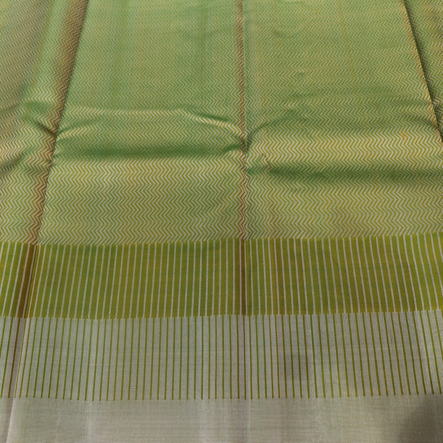 Pure silk Double Shade Green  Colour - Vaishali Silks