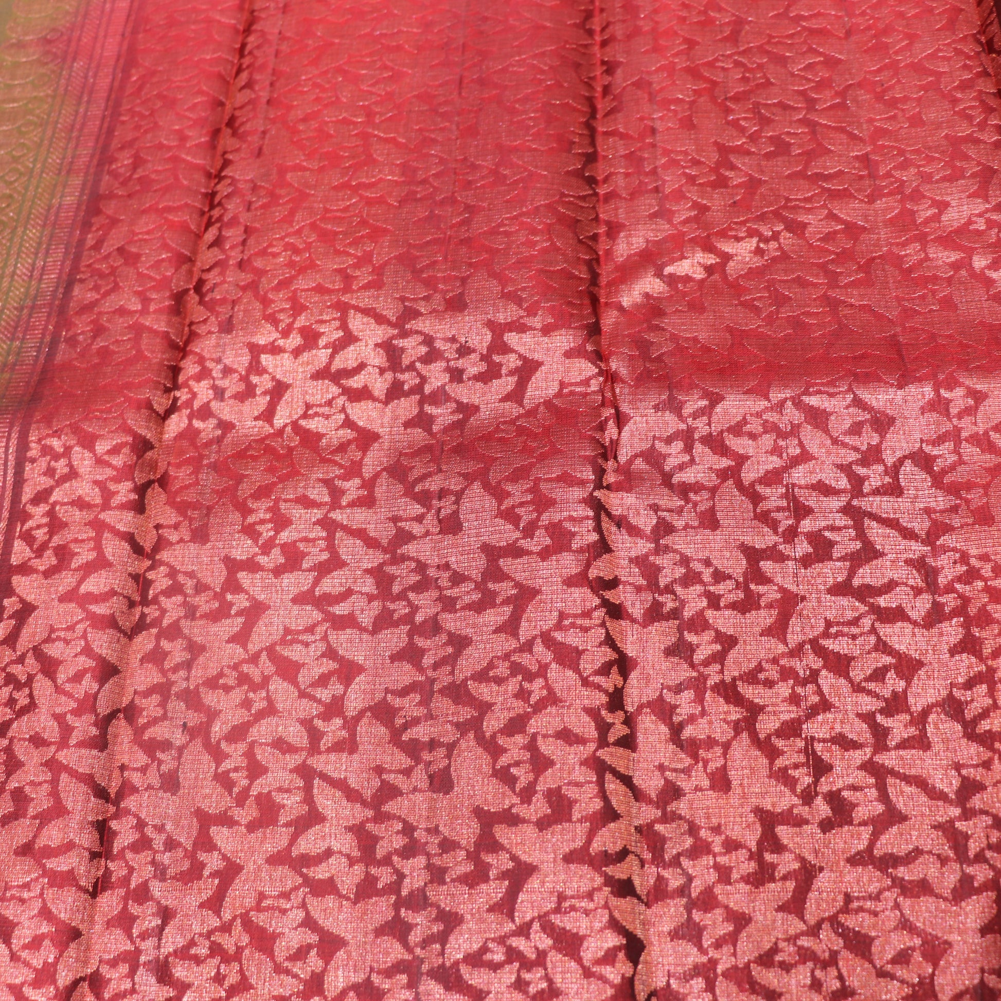 Pure silk Dark Green with  Red Colour - Vaishali Silks