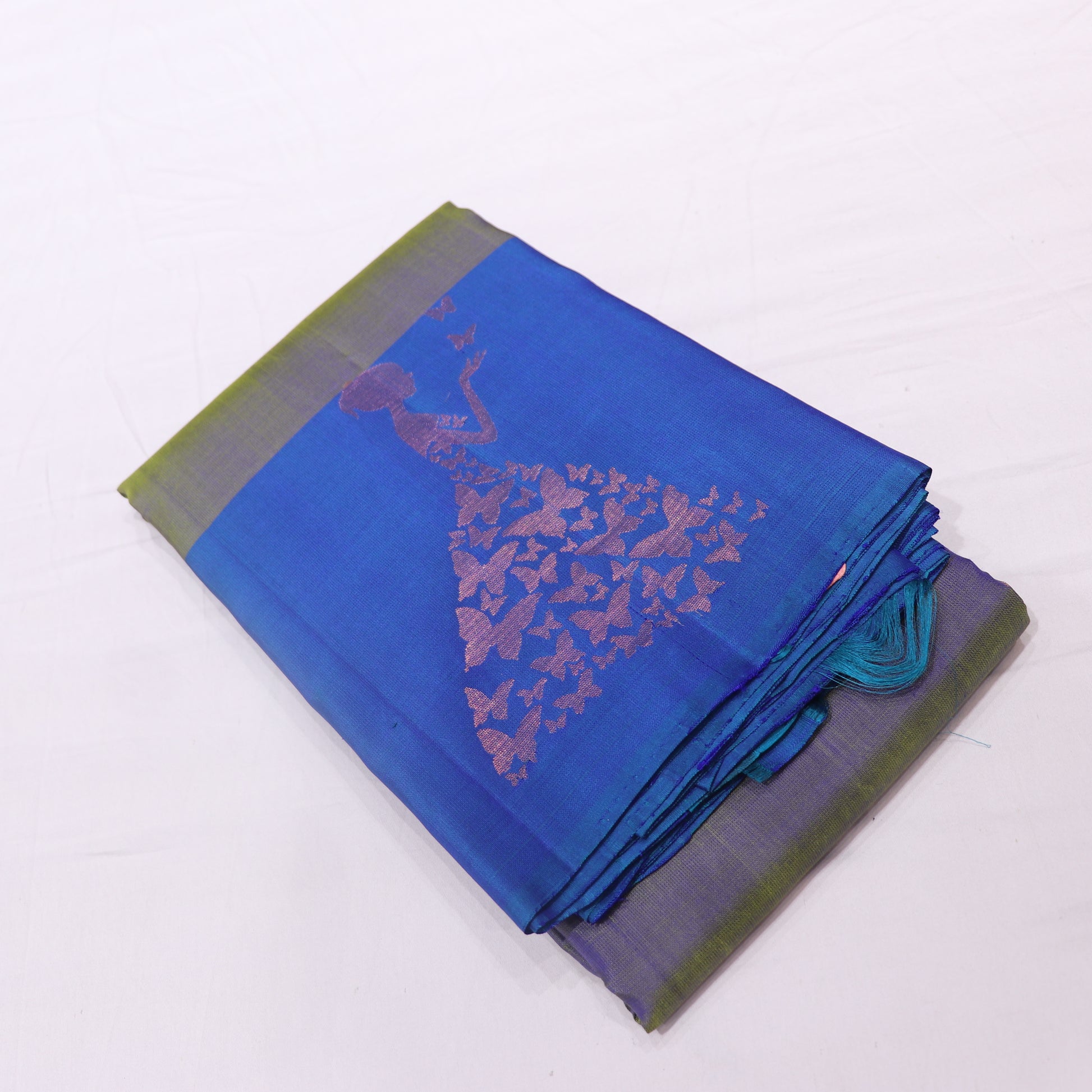 Pure silk Double Shade Green with  Blue  Colour - Vaishali Silks