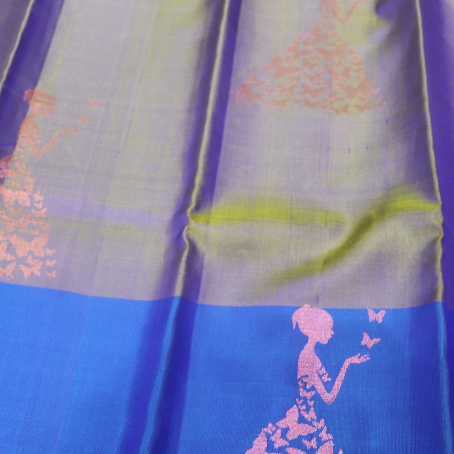 Pure silk Double Shade Green with  Blue  Colour - Vaishali Silks