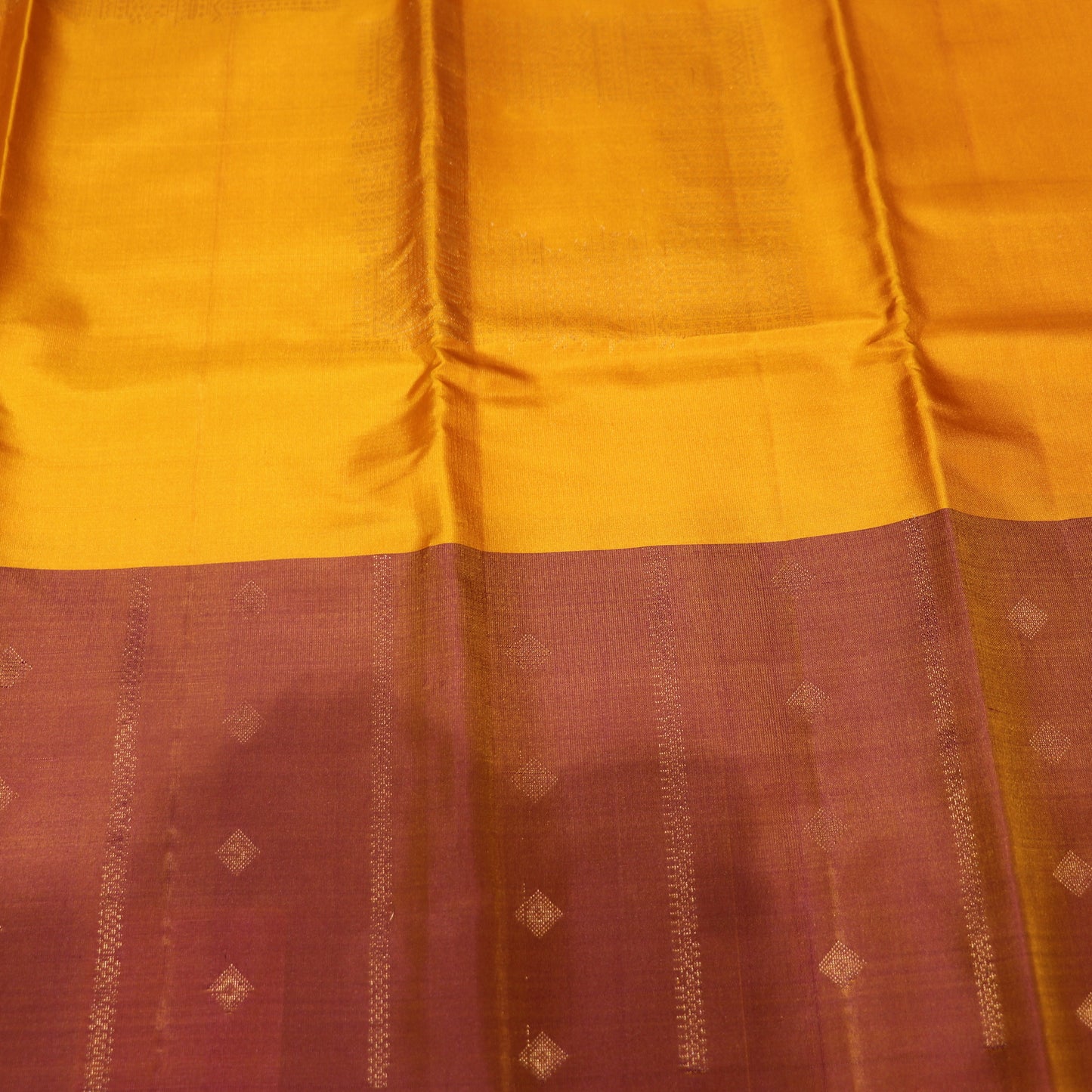 Pure Silk  Saree  Mustard With brown Colour - Vaishali Silks