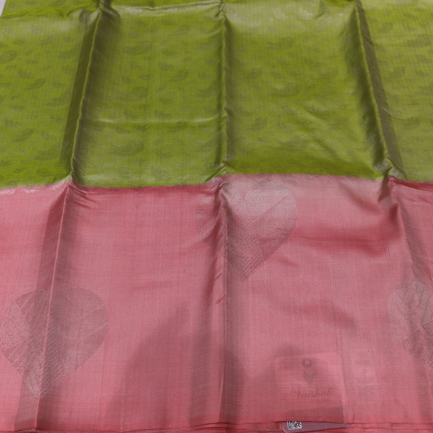 Pure Silk  Saree Green With  Peach Colour - Vaishali Silks