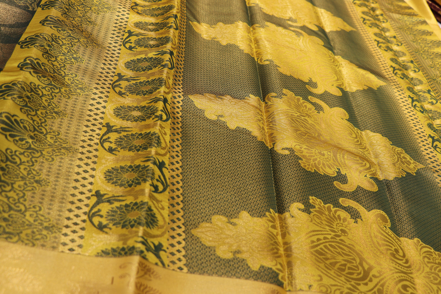 SILK  SAREE  GREEN WITH  SANDAL