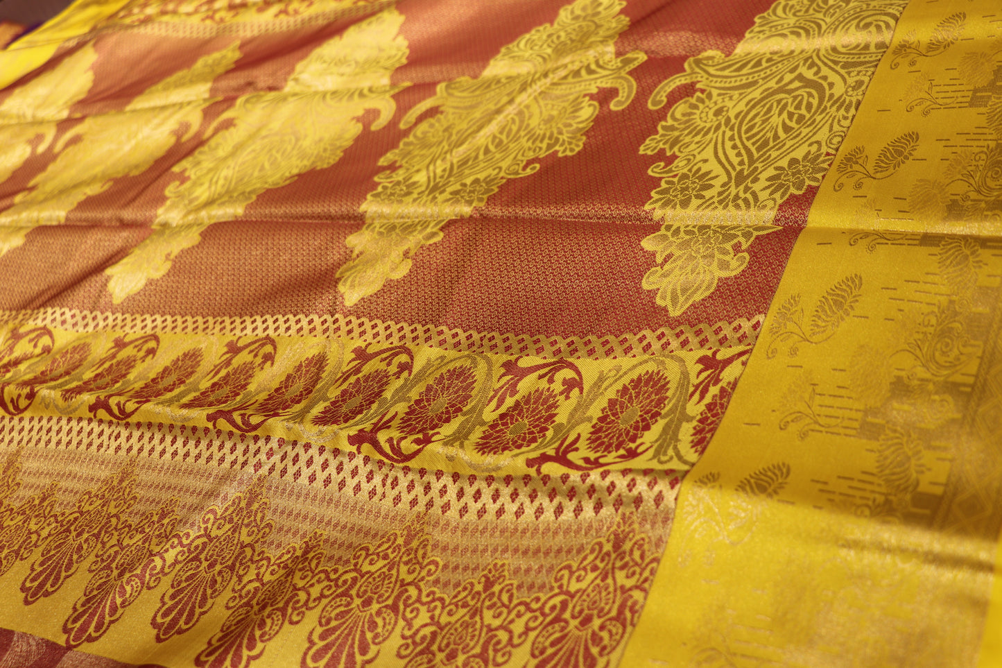 Silk saree magent  Colour