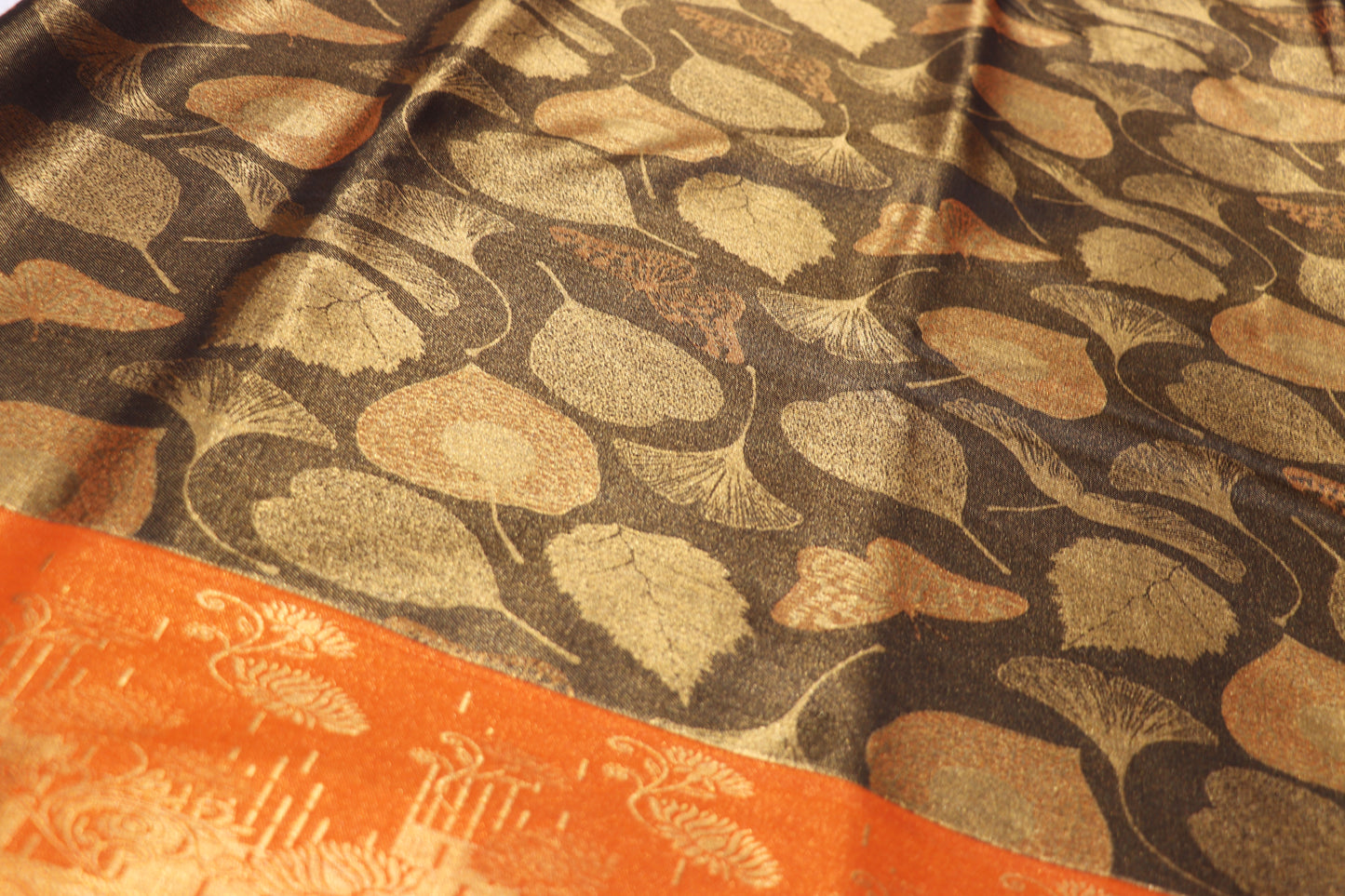 Silk saree Green with orange Colour