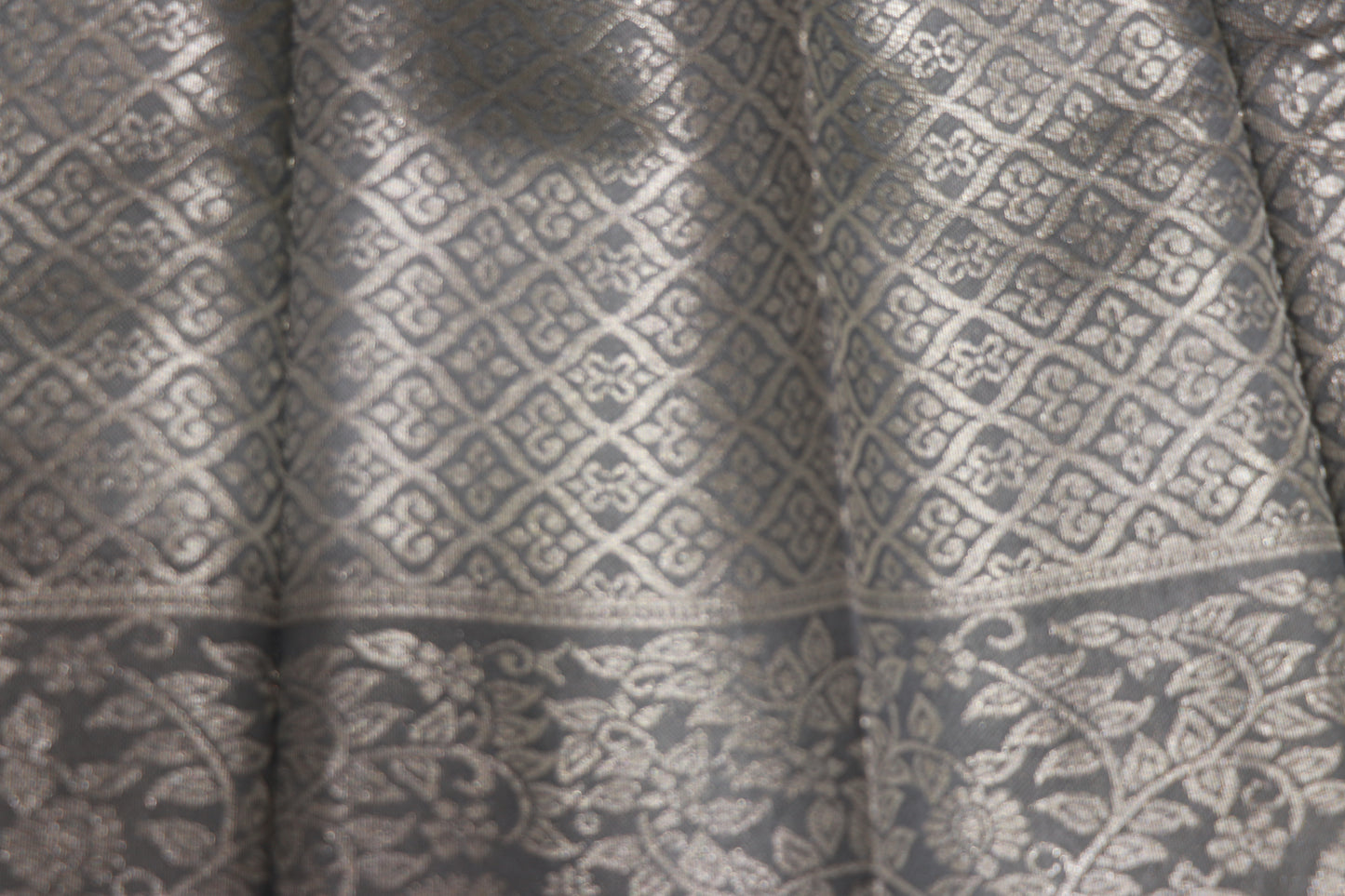 Semi Silk  Saree  Pista Green With Grey - Vaishali Silks