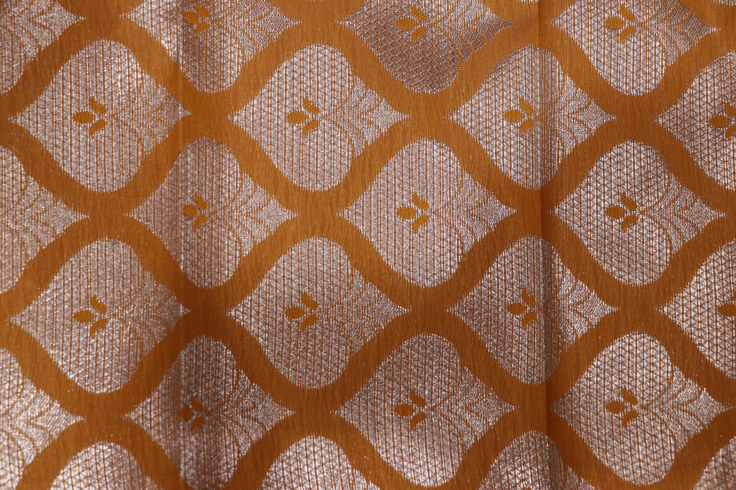 Semi Silk Yellow