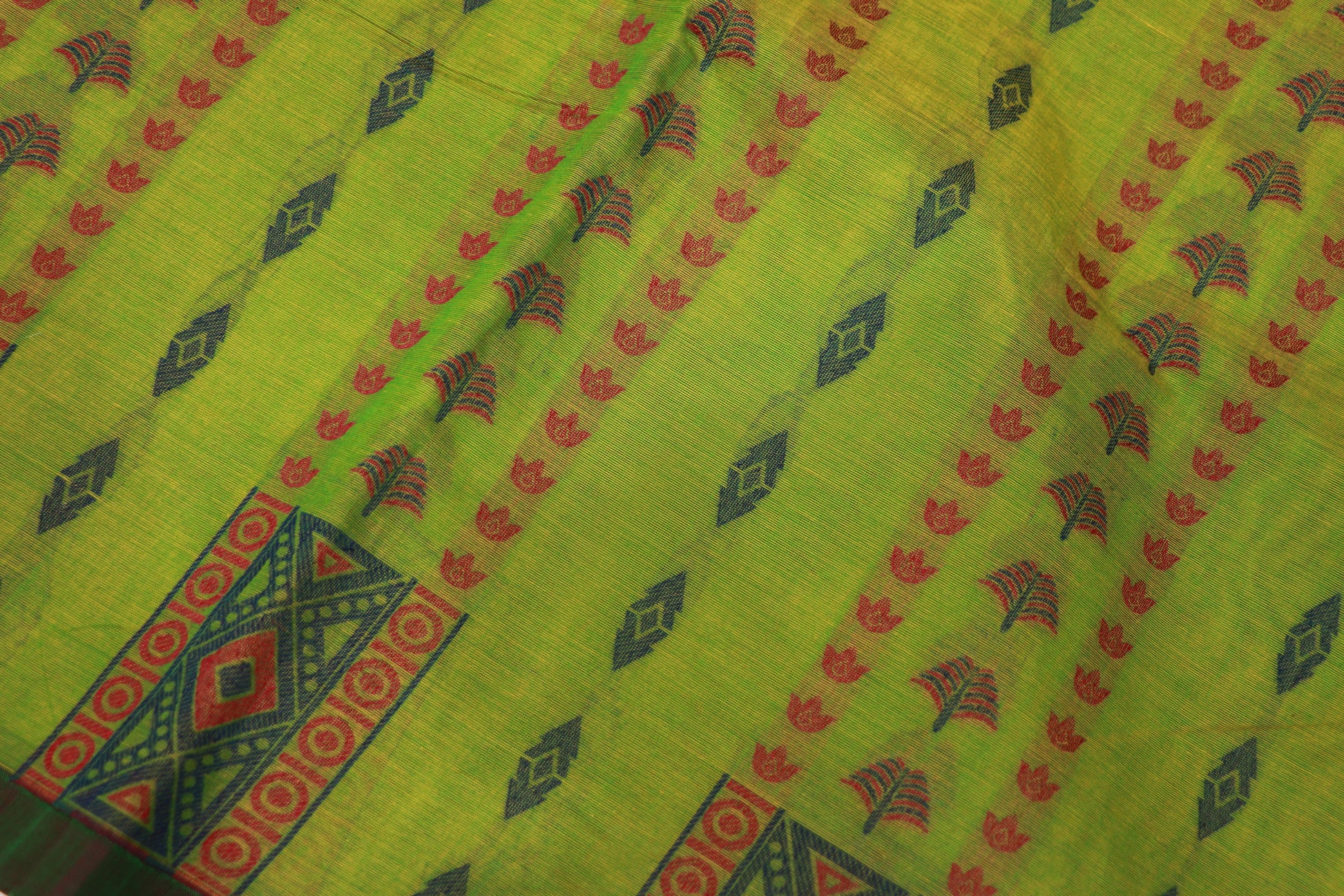 Pure  Cotton Green Saree - Vaishali Silks