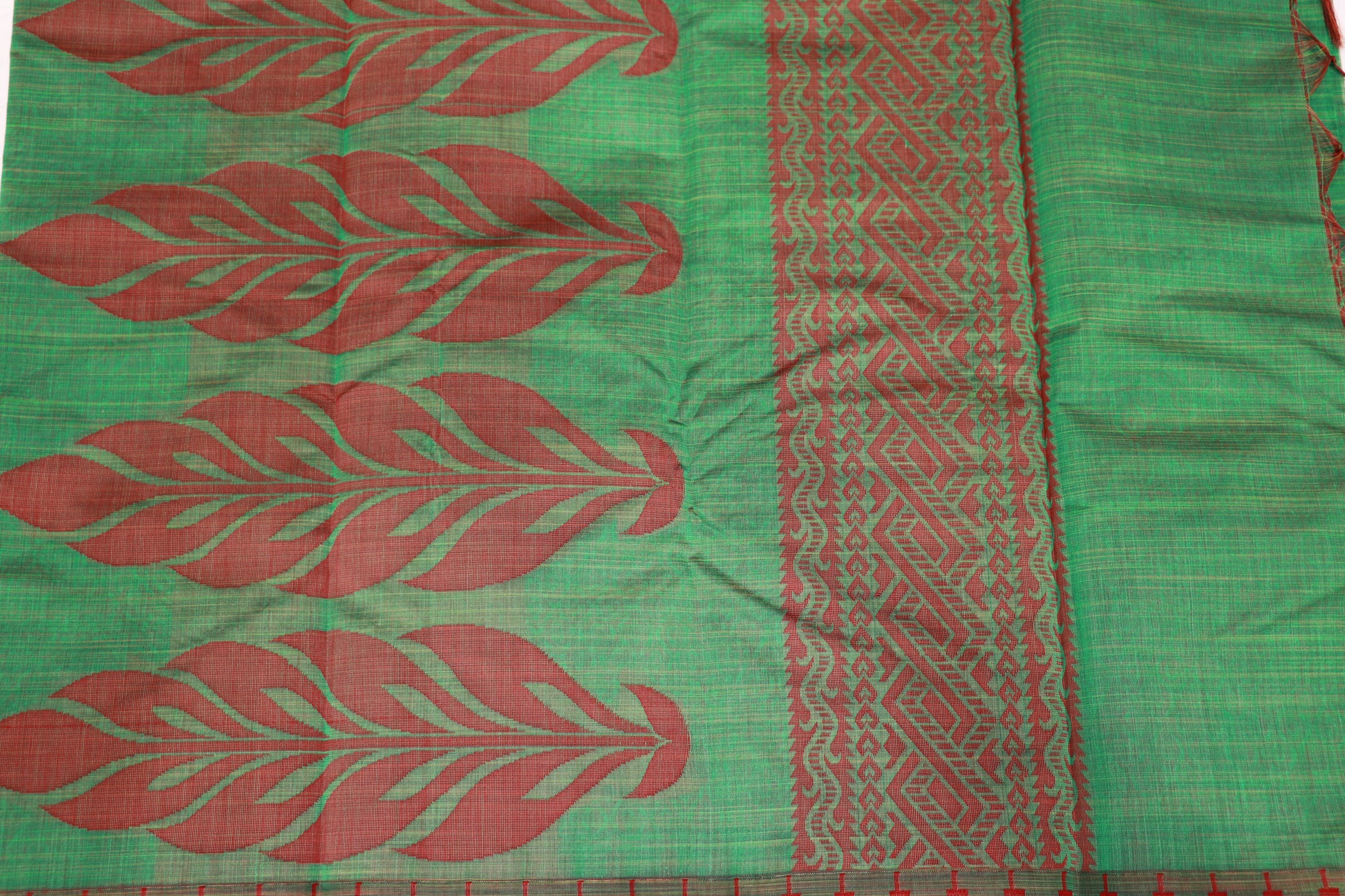 Cotton Saree  Green With Rad Colour - Vaishali Silks