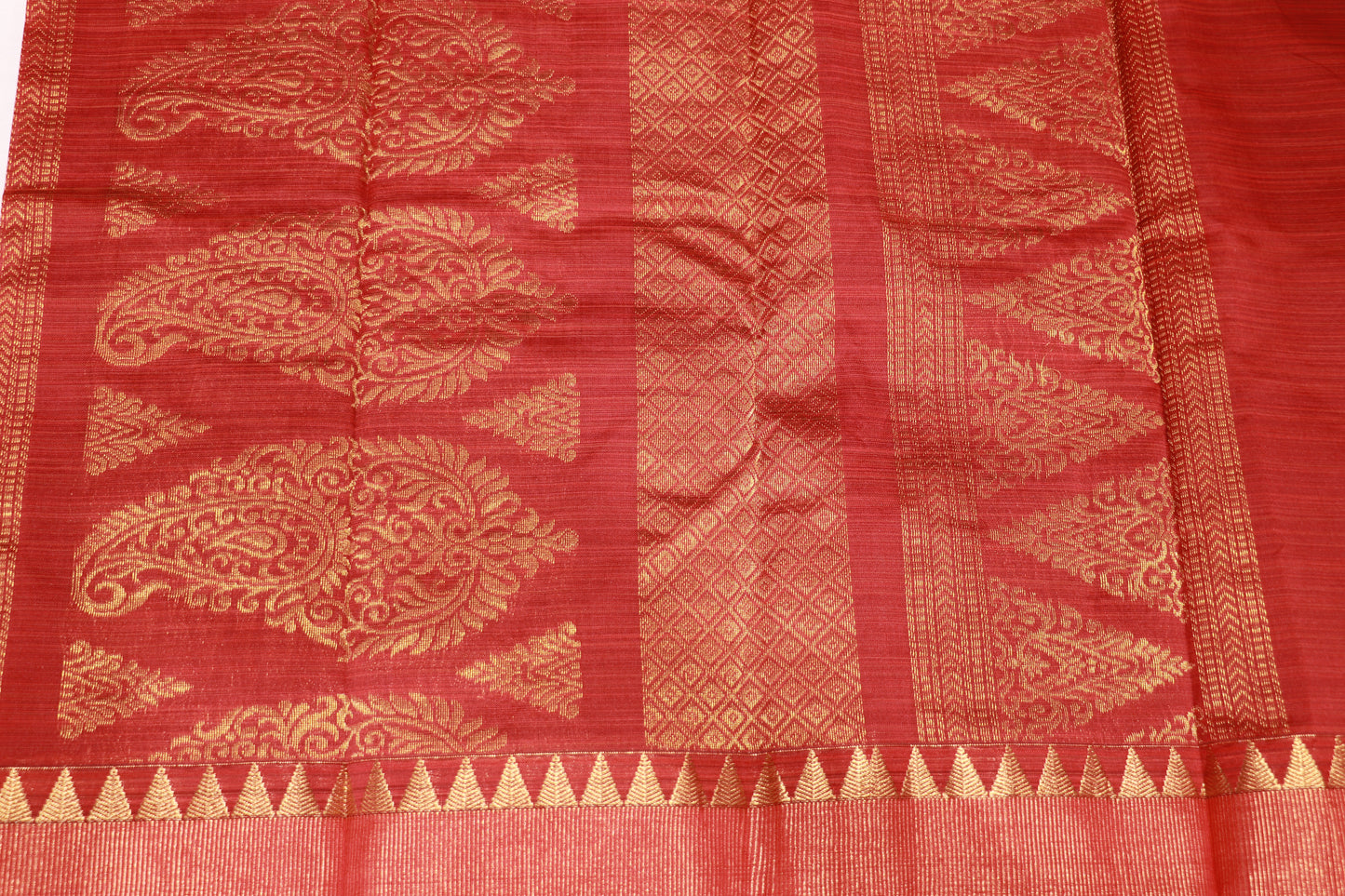 Cotton Saree Grey  With Red - Vaishali Silks