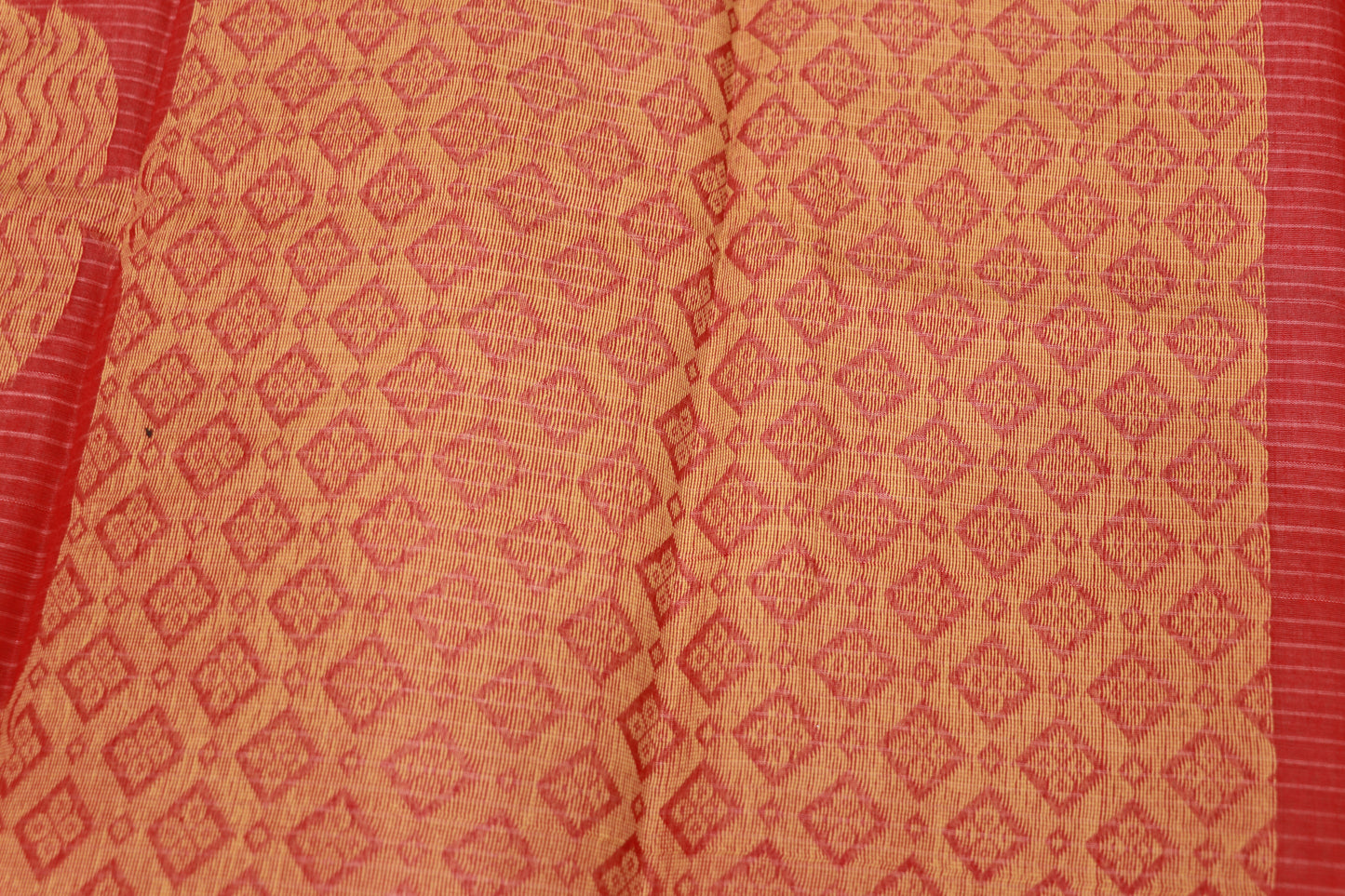 Silk  Cotton Saree  Peach  Colour - Vaishali Silks