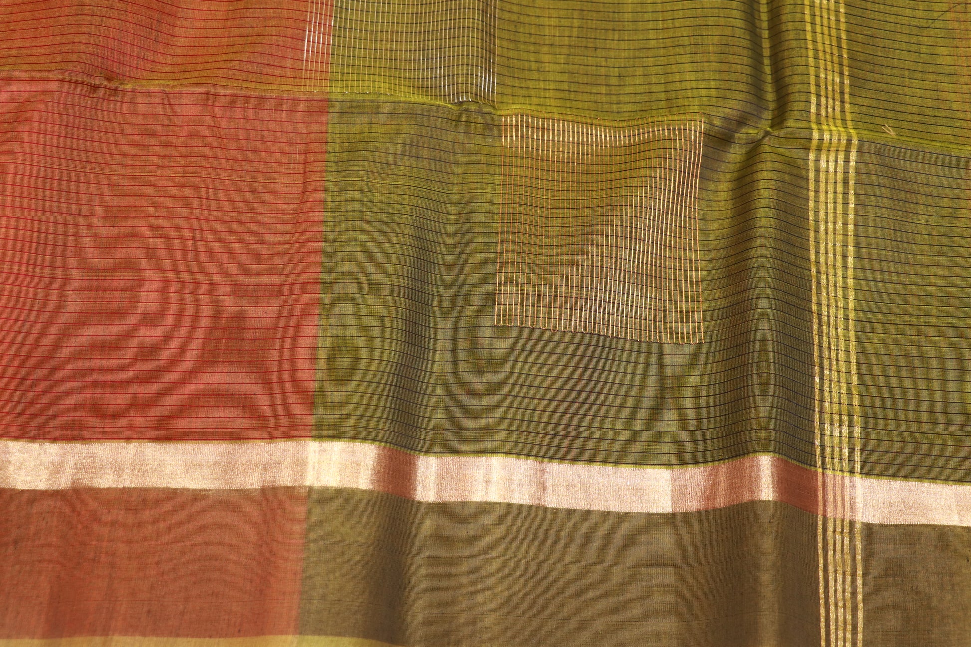 Silk  Cotton  Saree  Red With  Green Colour - Vaishali Silks