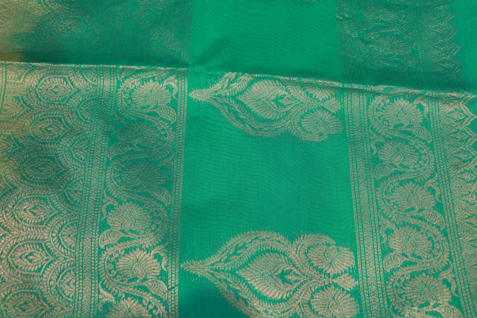 Silk Cotton  Saree  Yellow With  Ramar Green Collour - Vaishali Silks