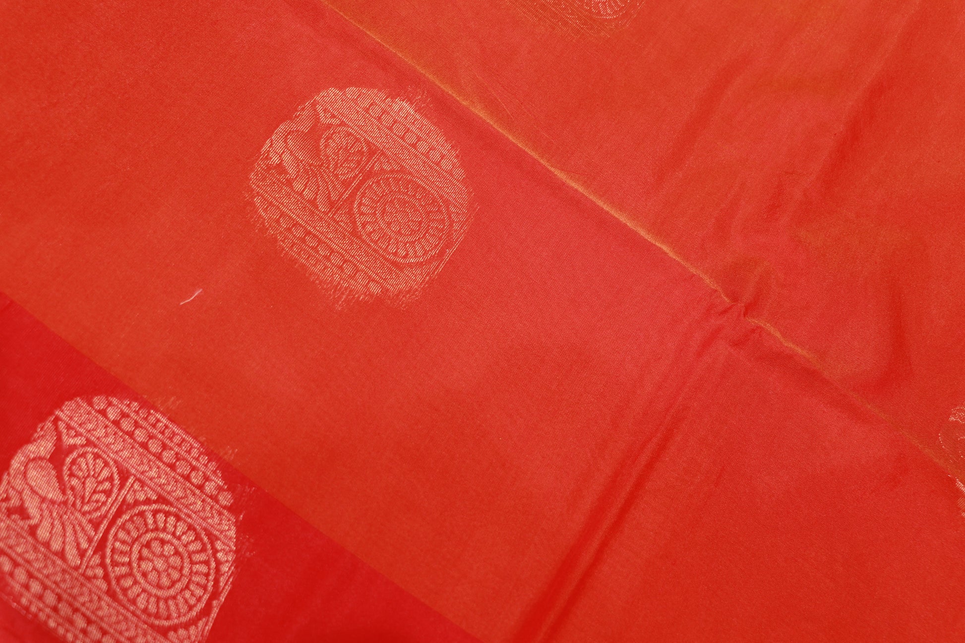 Silk Cotton Saree Orang With Red Colour - Vaishali Silks