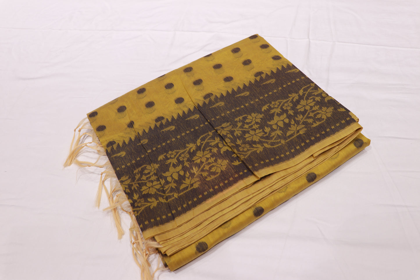 Silk Cotton Saree light Yellow colour - Vaishali Silks