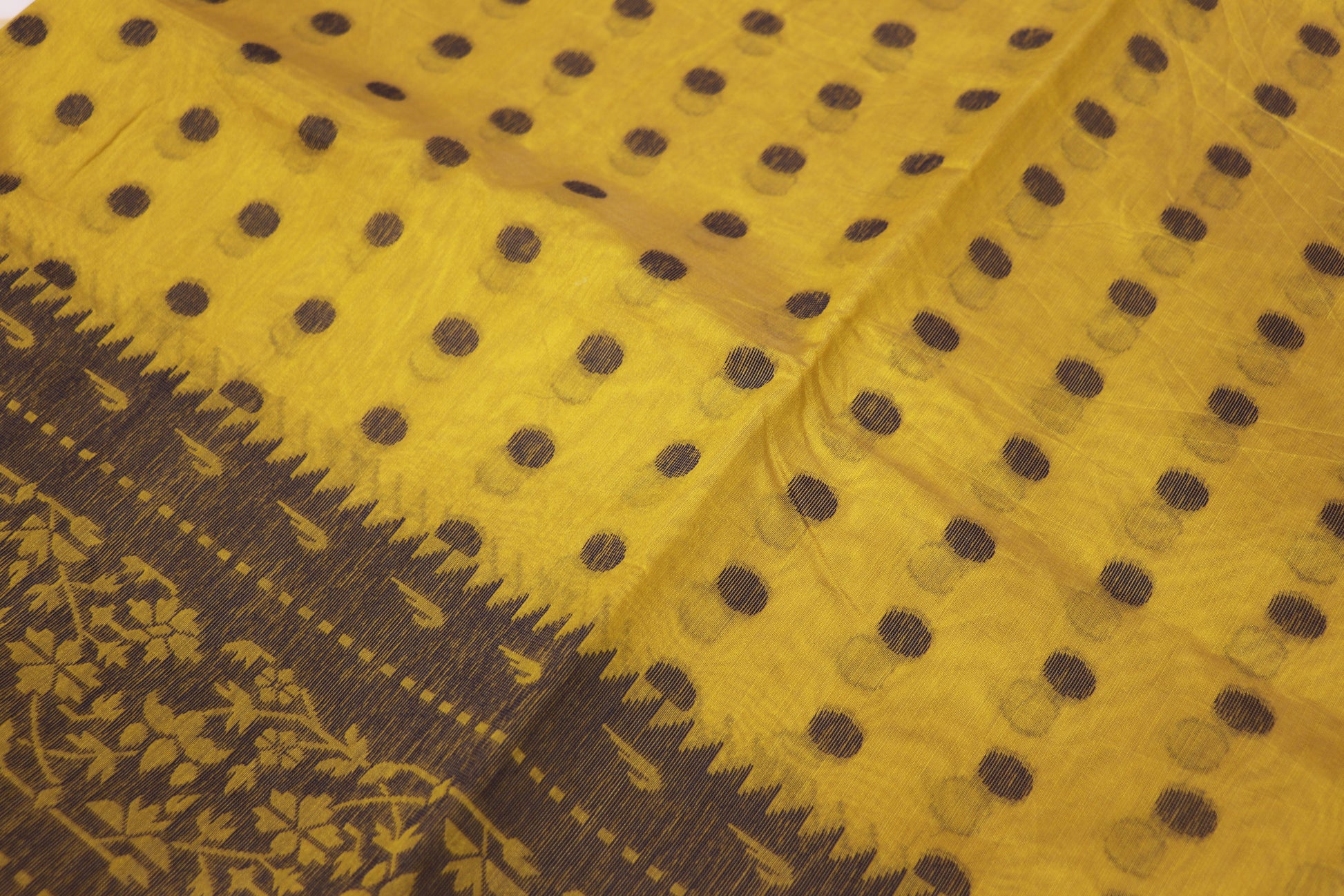 Silk Cotton Saree light Yellow colour - Vaishali Silks