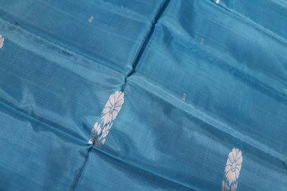 Bnana silk Blue With Mustard Cloure