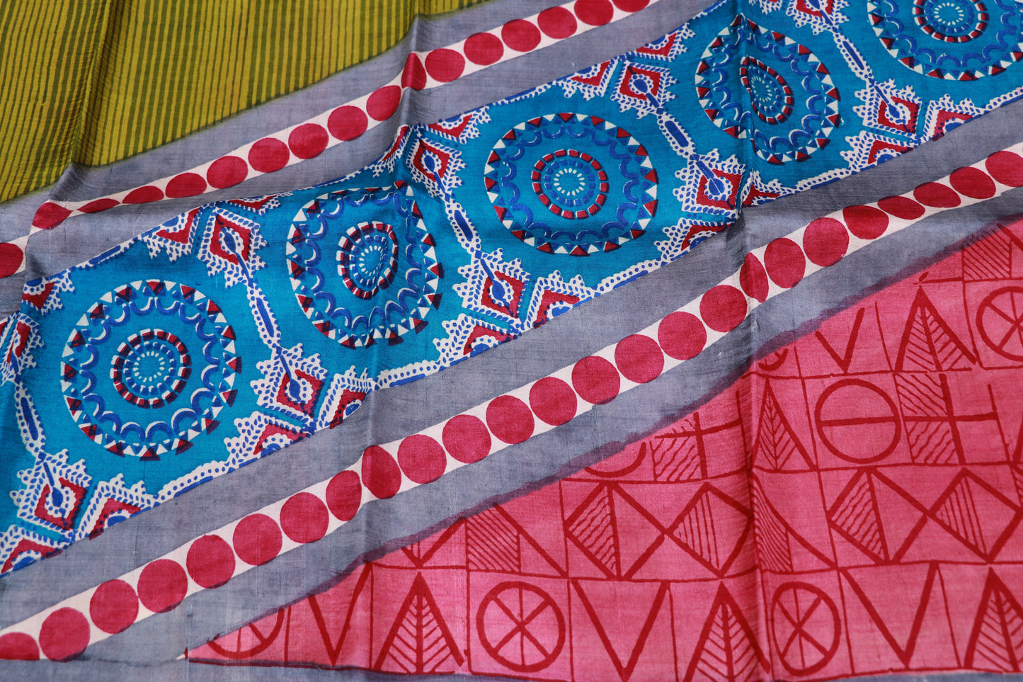 Tusser saree Green With Red - Vaishali Silks