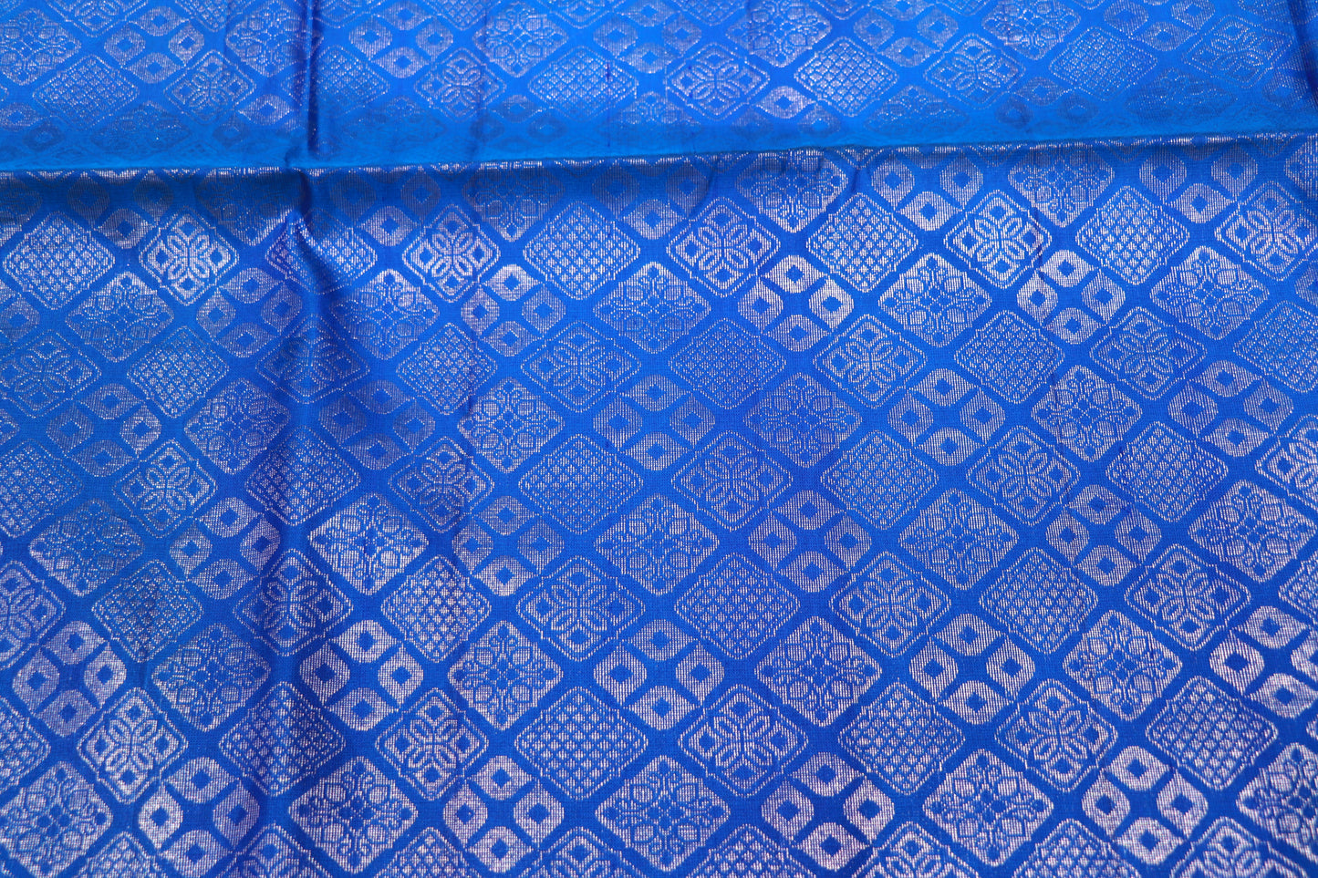 Pure Silk saree  Green With Blue Colour - Vaishali Silks