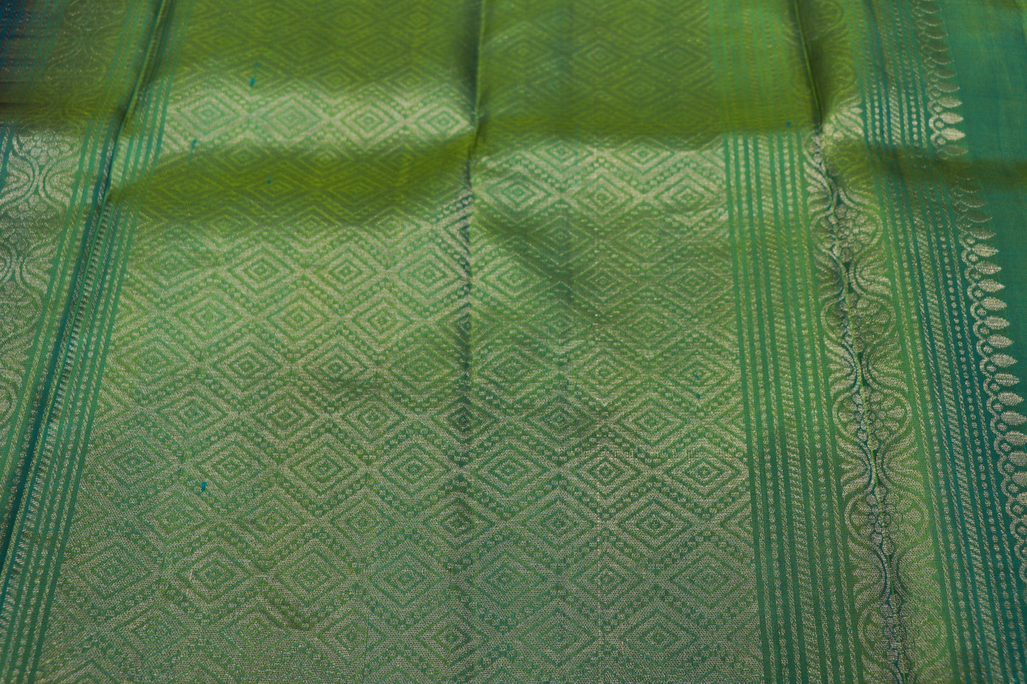 Pure silk saree    Black  saree  Green  Blouse