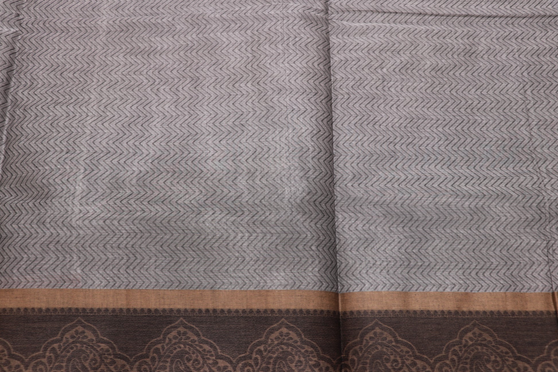 Cotton Saree Grey With Black  Colour - Vaishali Silks