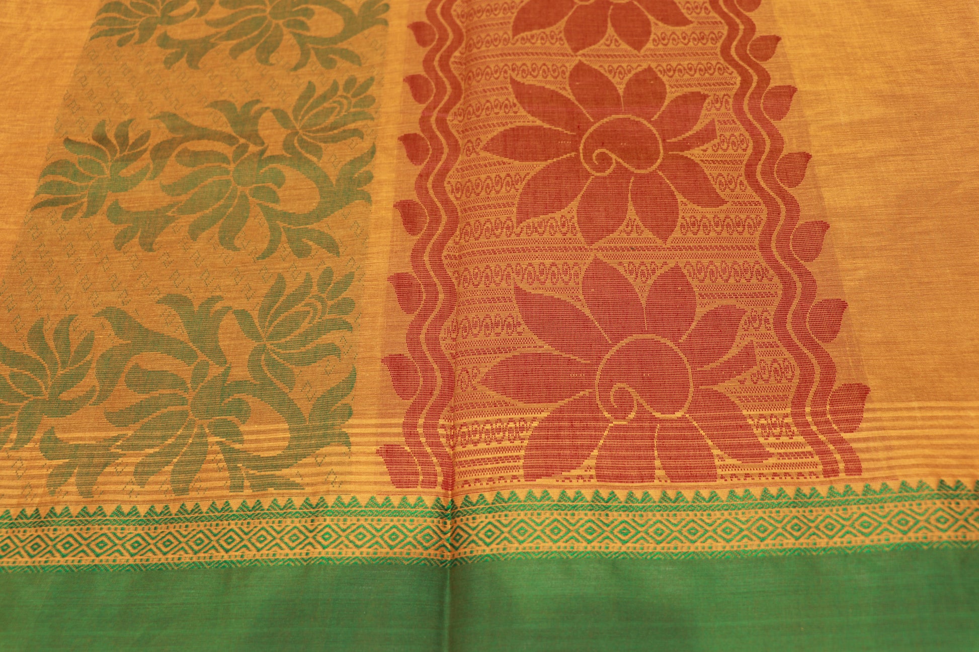Cotton  Saree  Yellow  With  Green - Vaishali Silks
