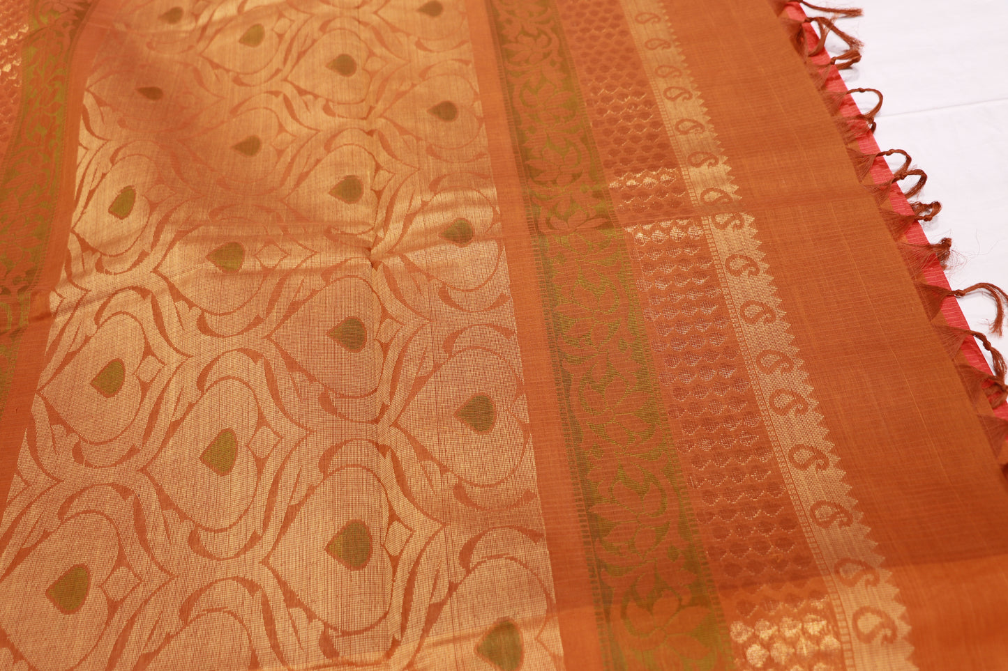 Cotton  Saree  Peach Colour - Vaishali Silks