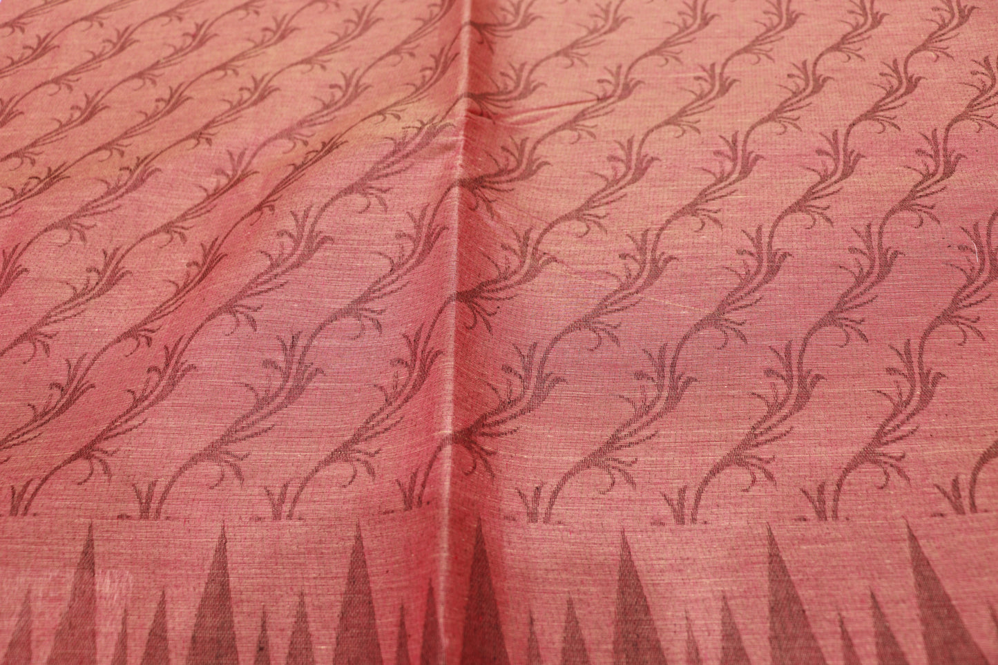 Cotton  Saree  Peach  Colour - Vaishali Silks