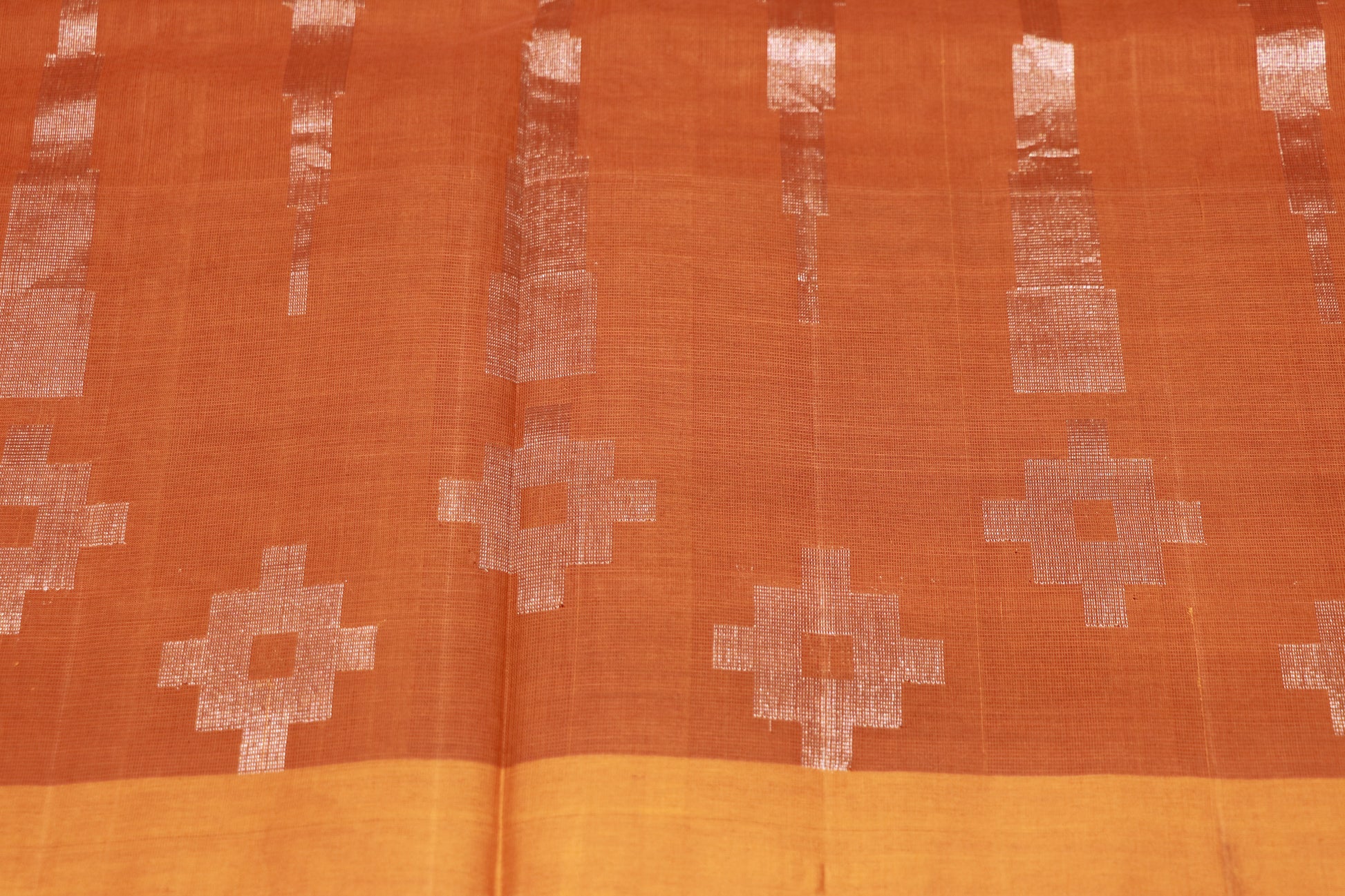 Cotton Saree orange colour - Vaishali Silks