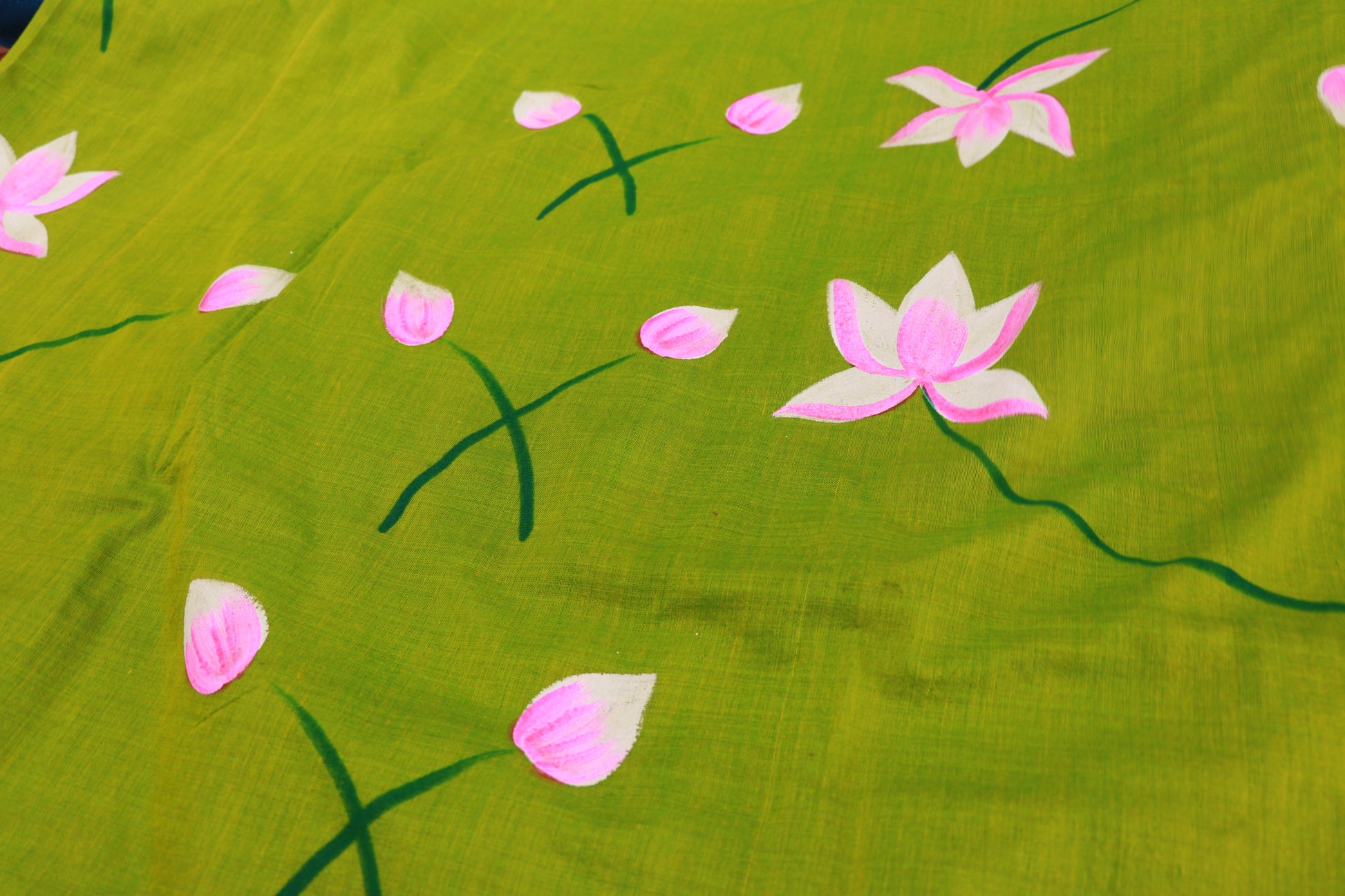 Linen Saree Parrot Green  Colour - Vaishali Silks