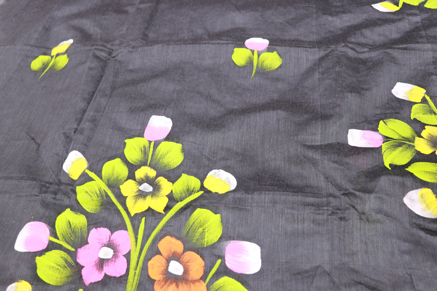 Hand  Paint Saree  Gray Colour - Vaishali Silks